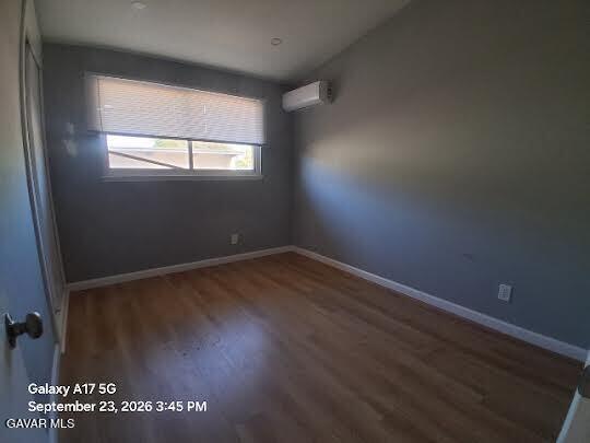44641 E 5th Street Property Photo 6
