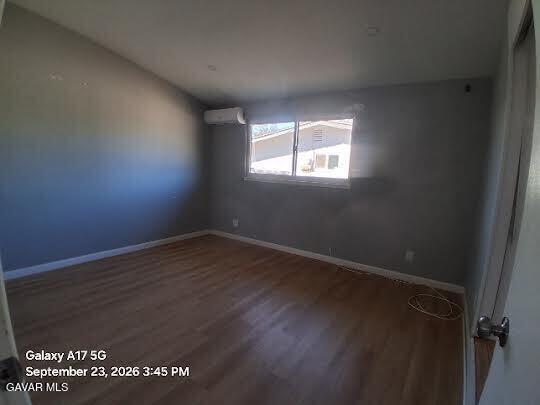 44641 E 5th Street Property Photo 7