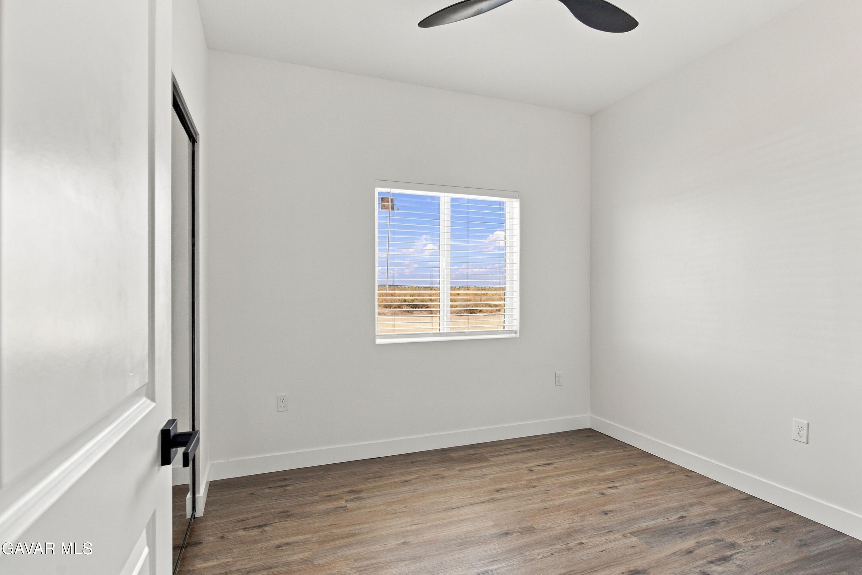 8833 Lupine Loop Drive, A And B Property Photo 10