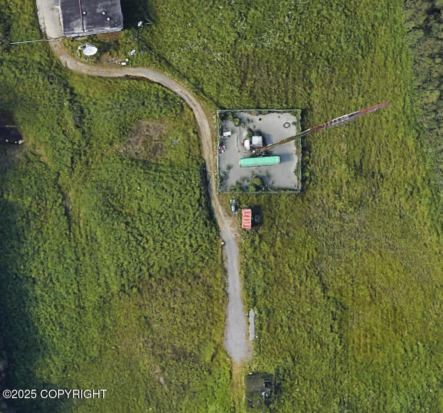 2800 E Dowling Road Property Photo 7