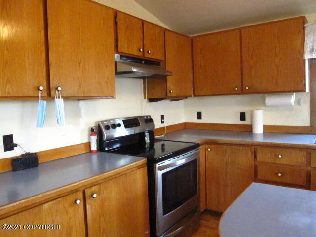460 3rd Avenue Property Photo 9