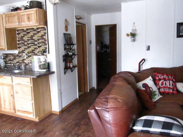 460 3rd Avenue Property Photo 41