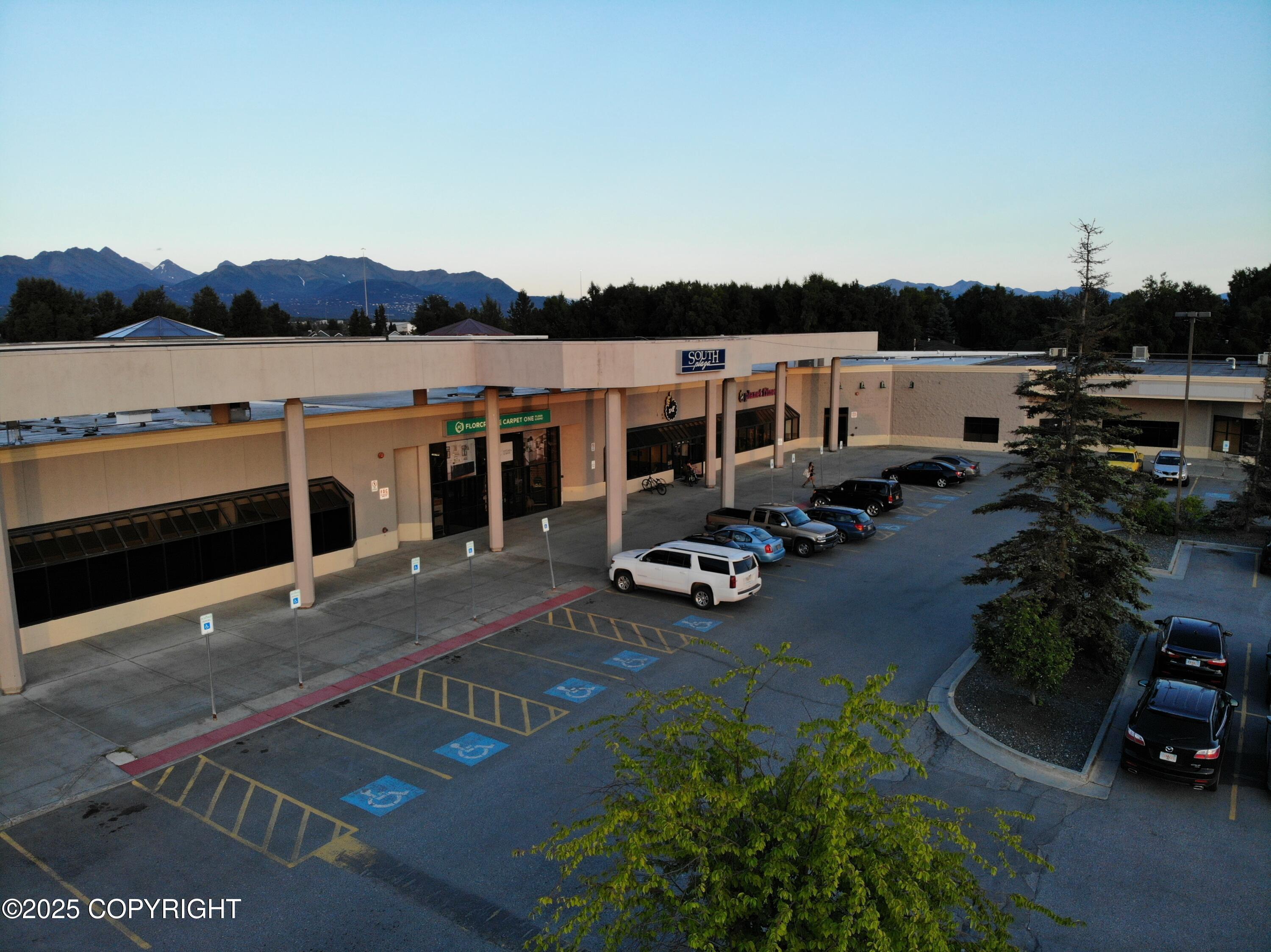 1920 W Dimond Boulevard #j-1 Property Photo 6