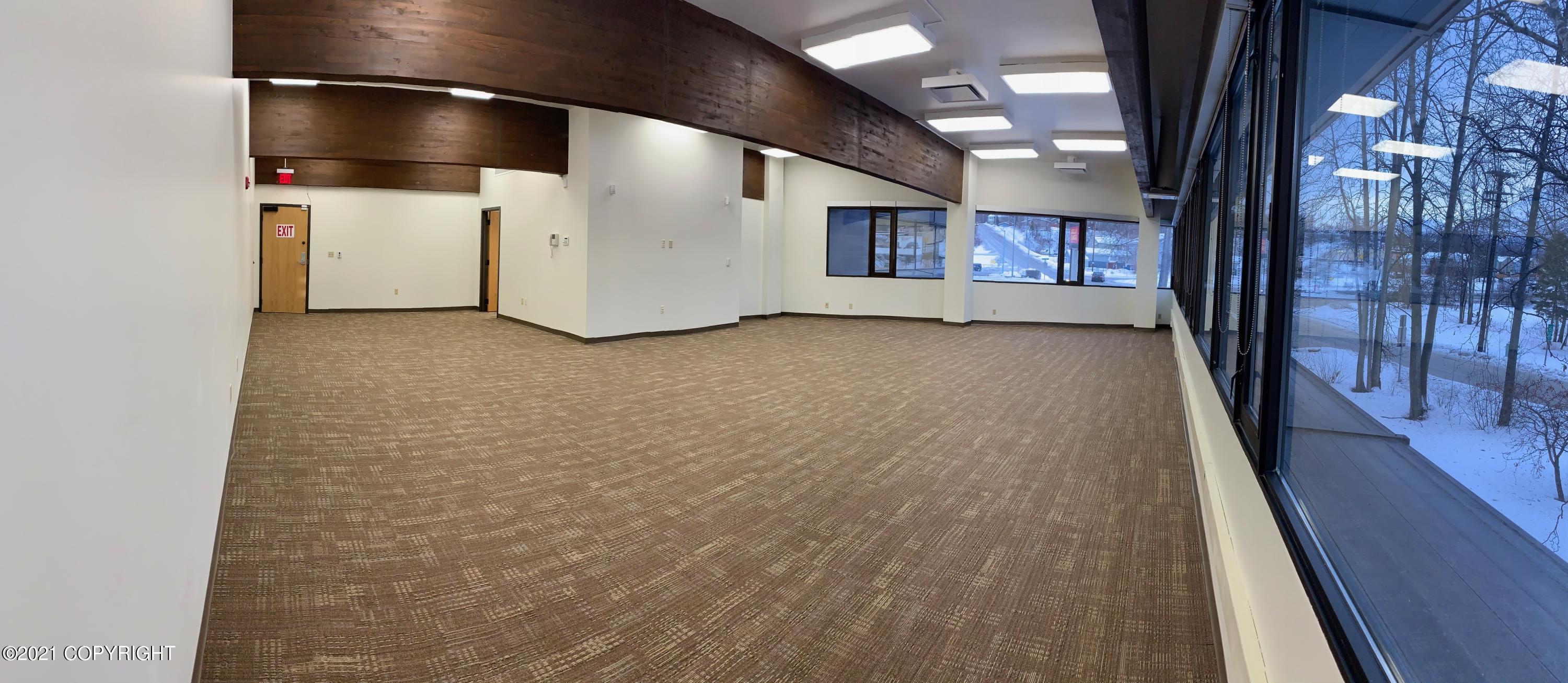 16600 Centerfield Property Photo 3