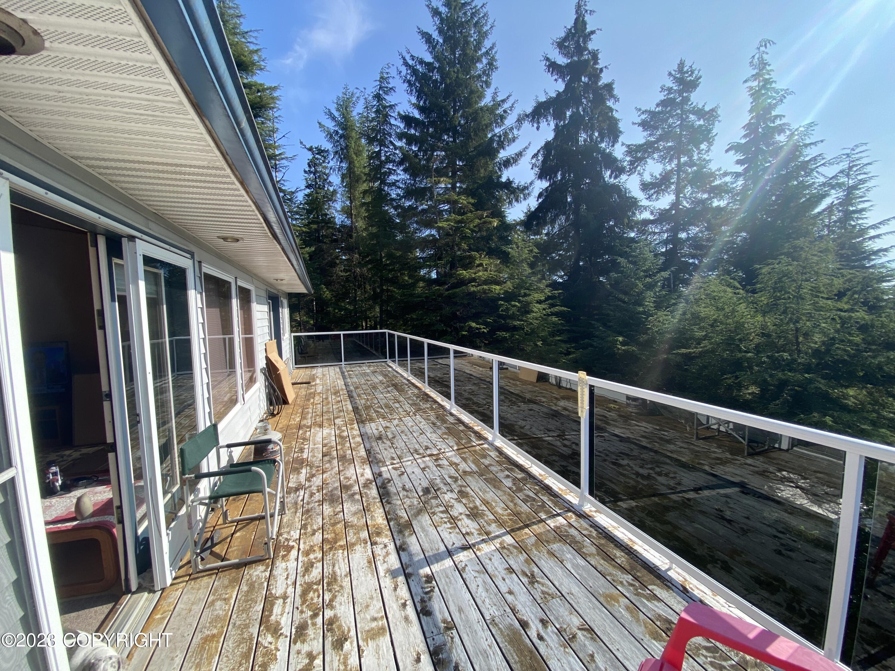104 Sharon Drive Property Photo 3