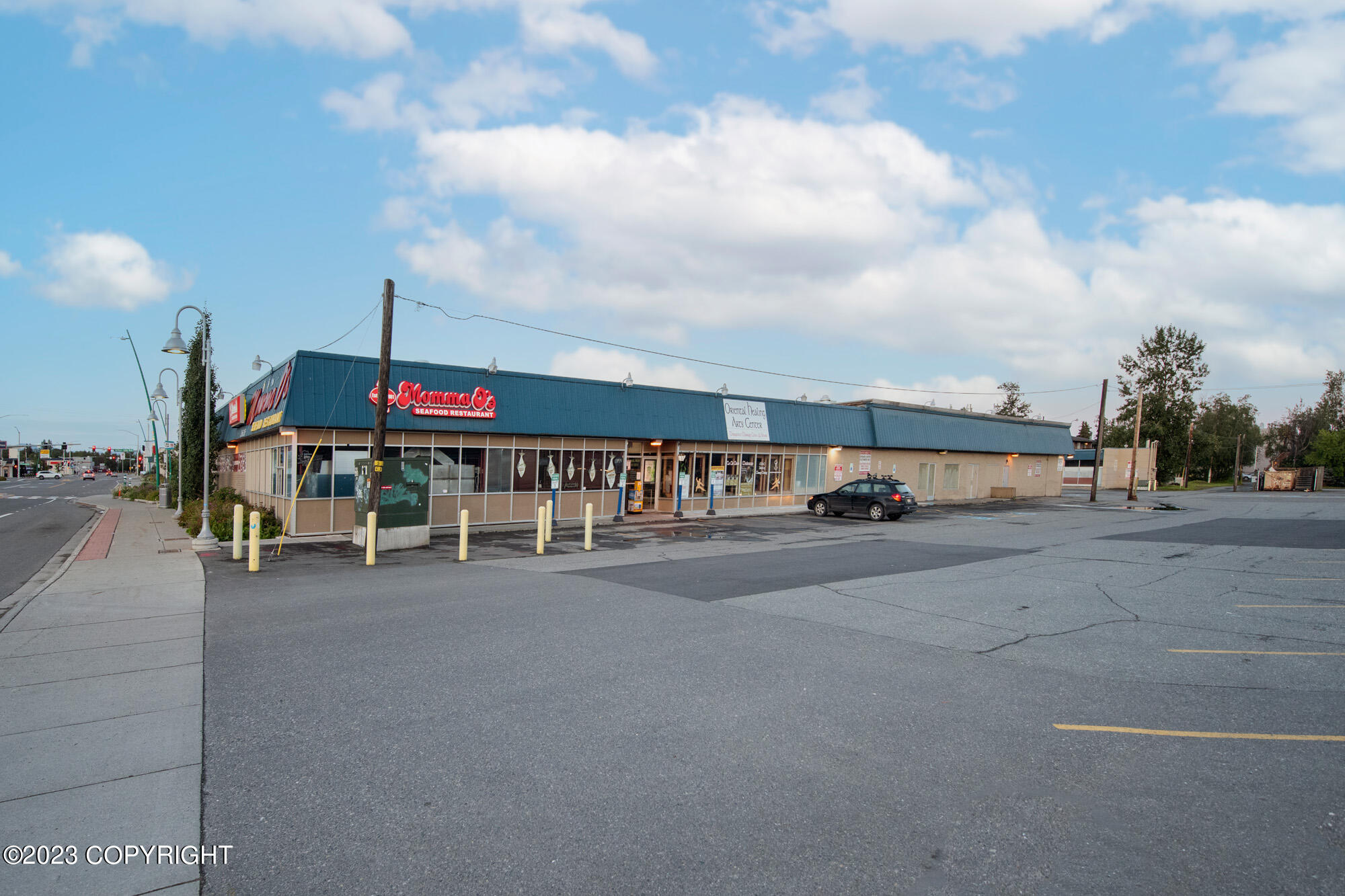 2604 Spenard Road Property Photo 4