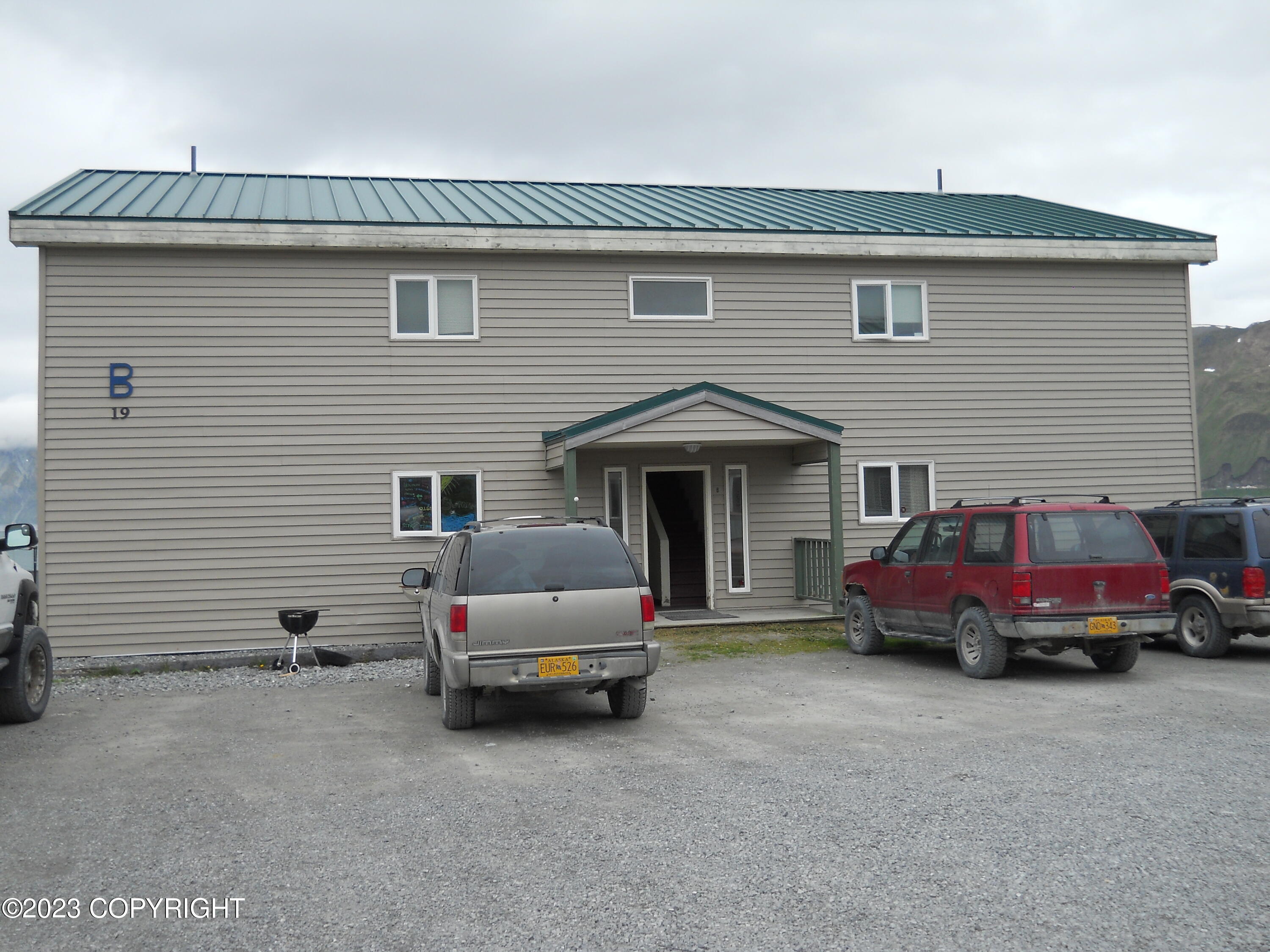 17/19 Driftwood Way Property Photo 3