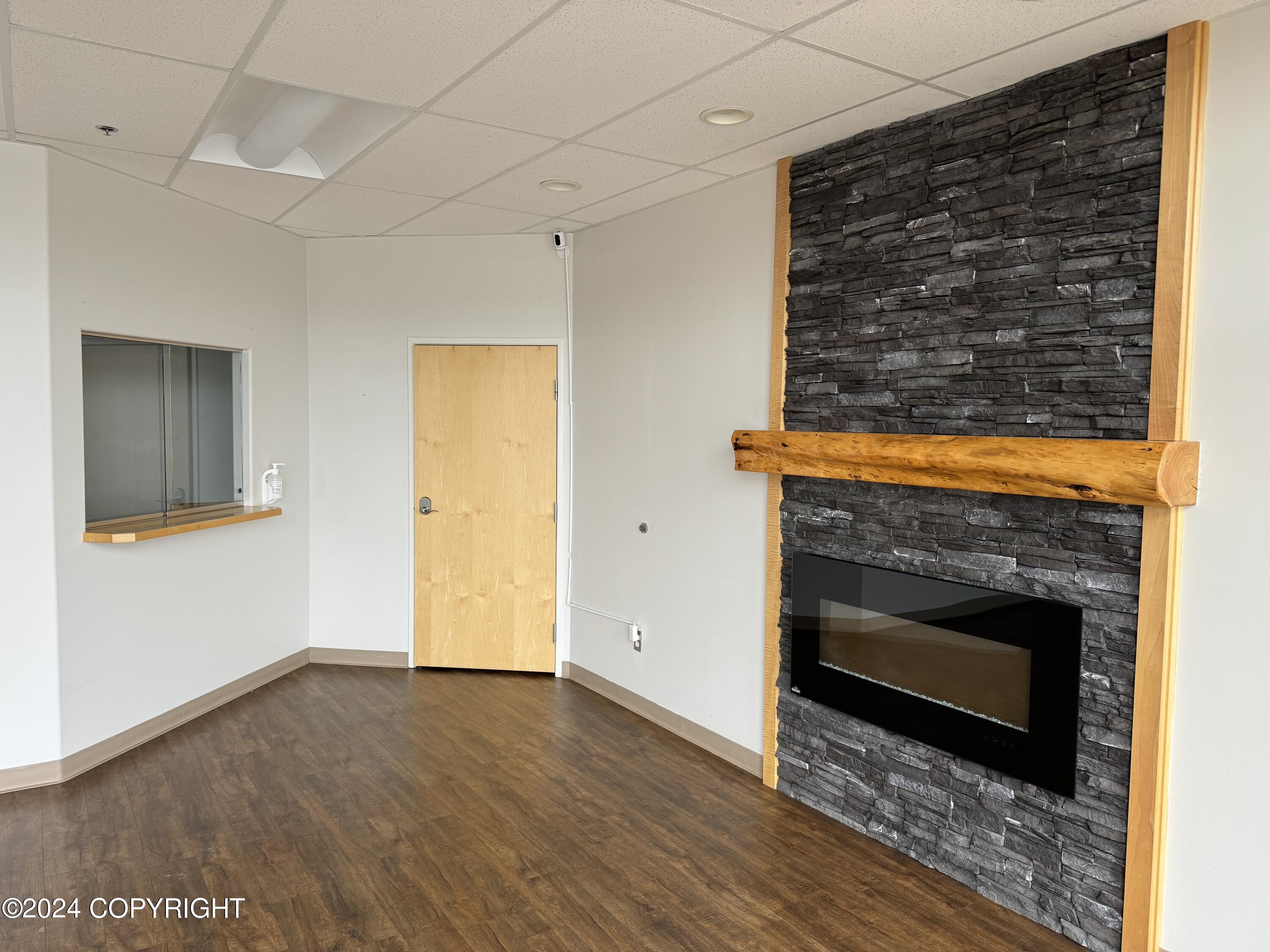 100 Trading Bay Road Property Photo 1
