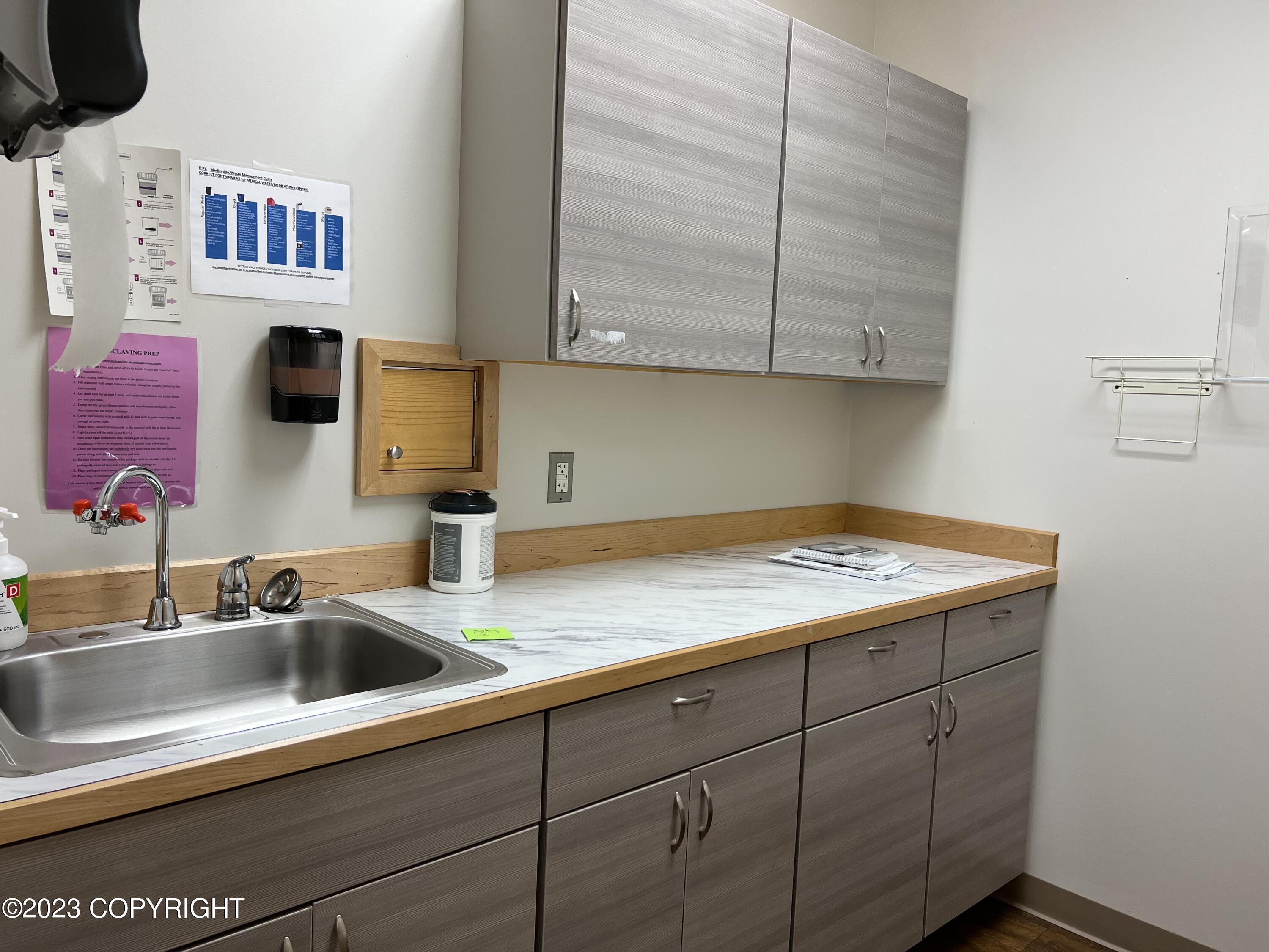 100 Trading Bay Road Property Photo 6