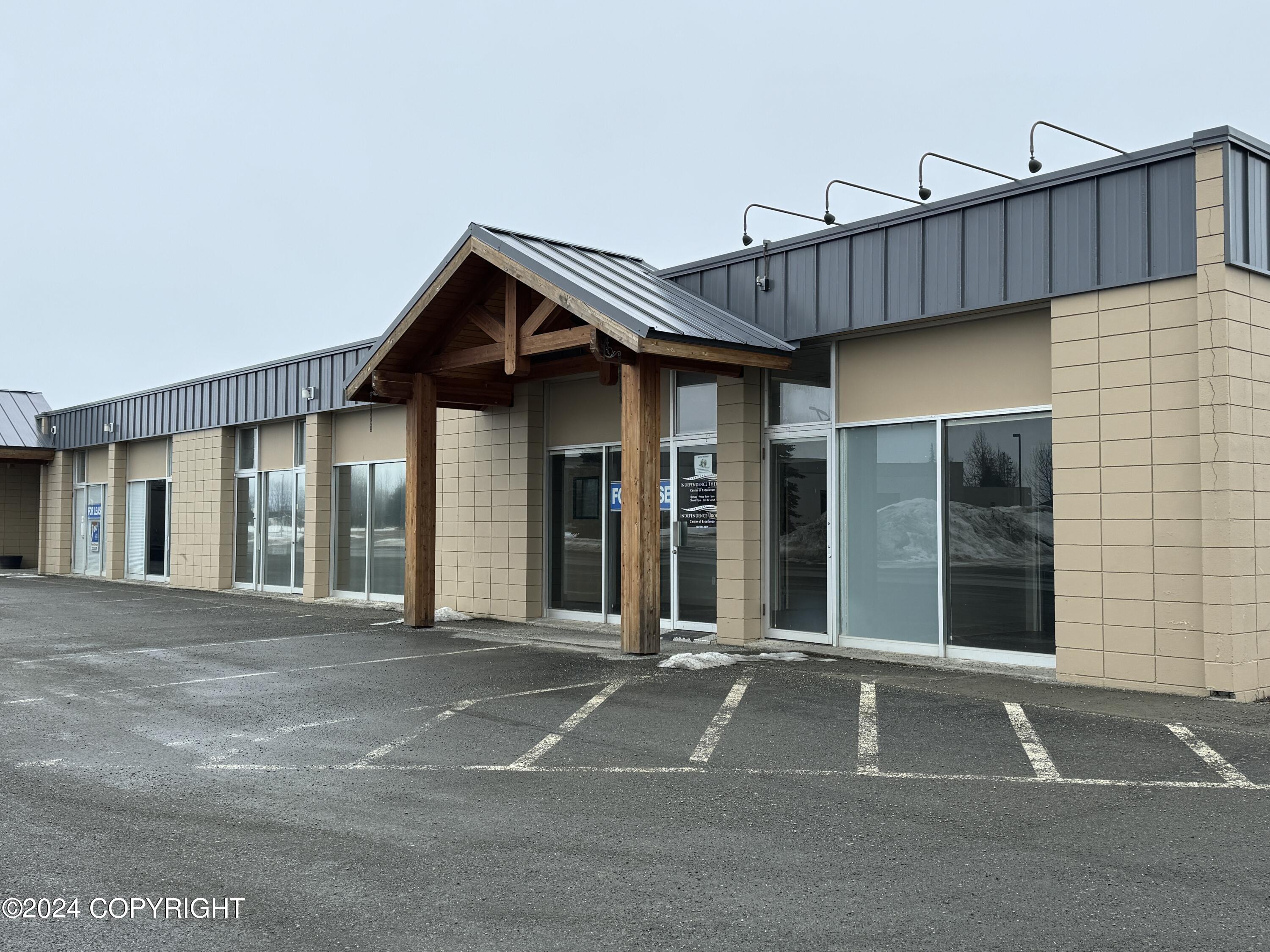 100 Trading Bay Road Property Photo 11