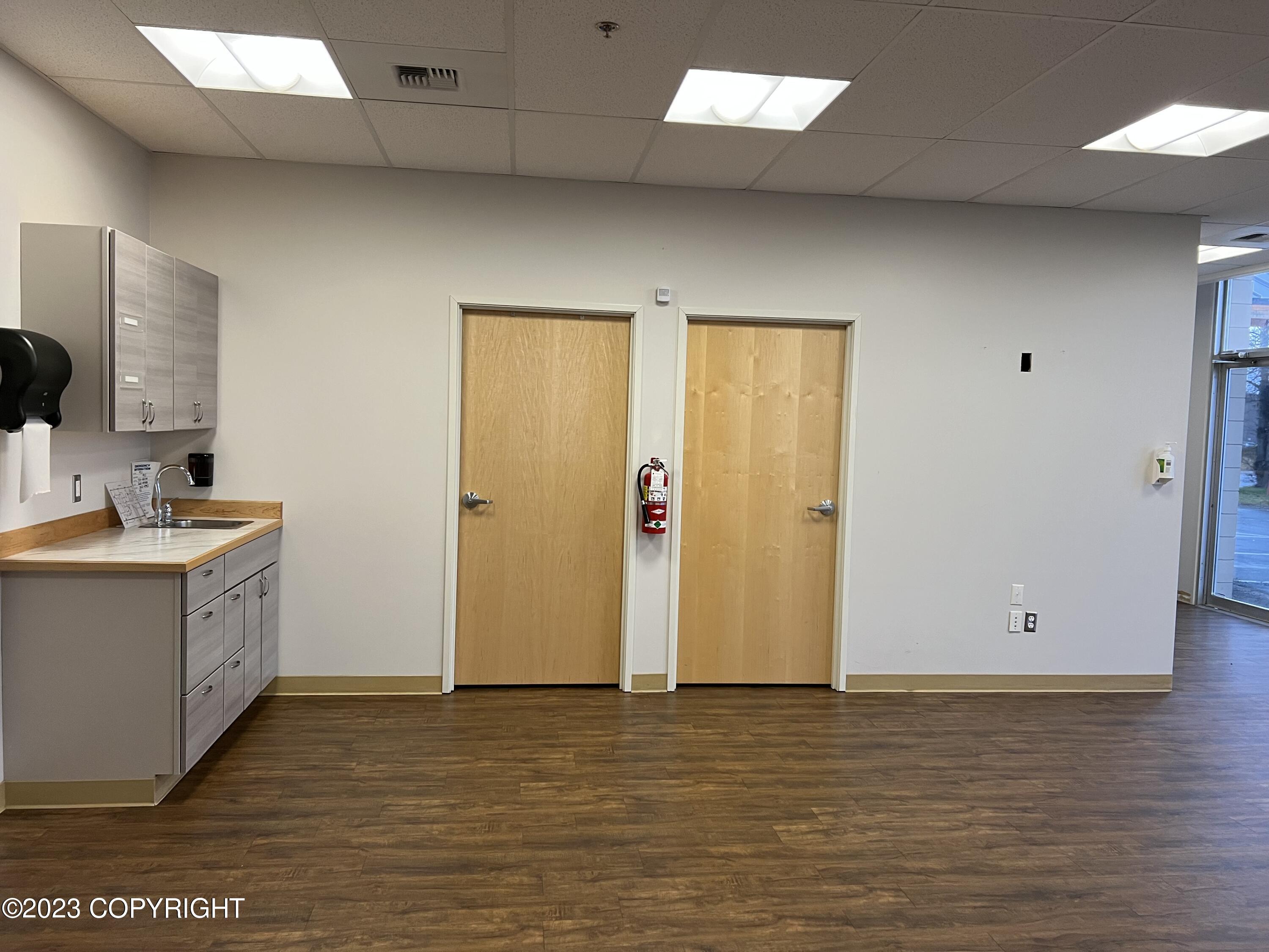 100 Trading Bay Road Property Photo 27