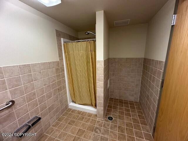 2421 E Tudor Road #106 Property Photo 8