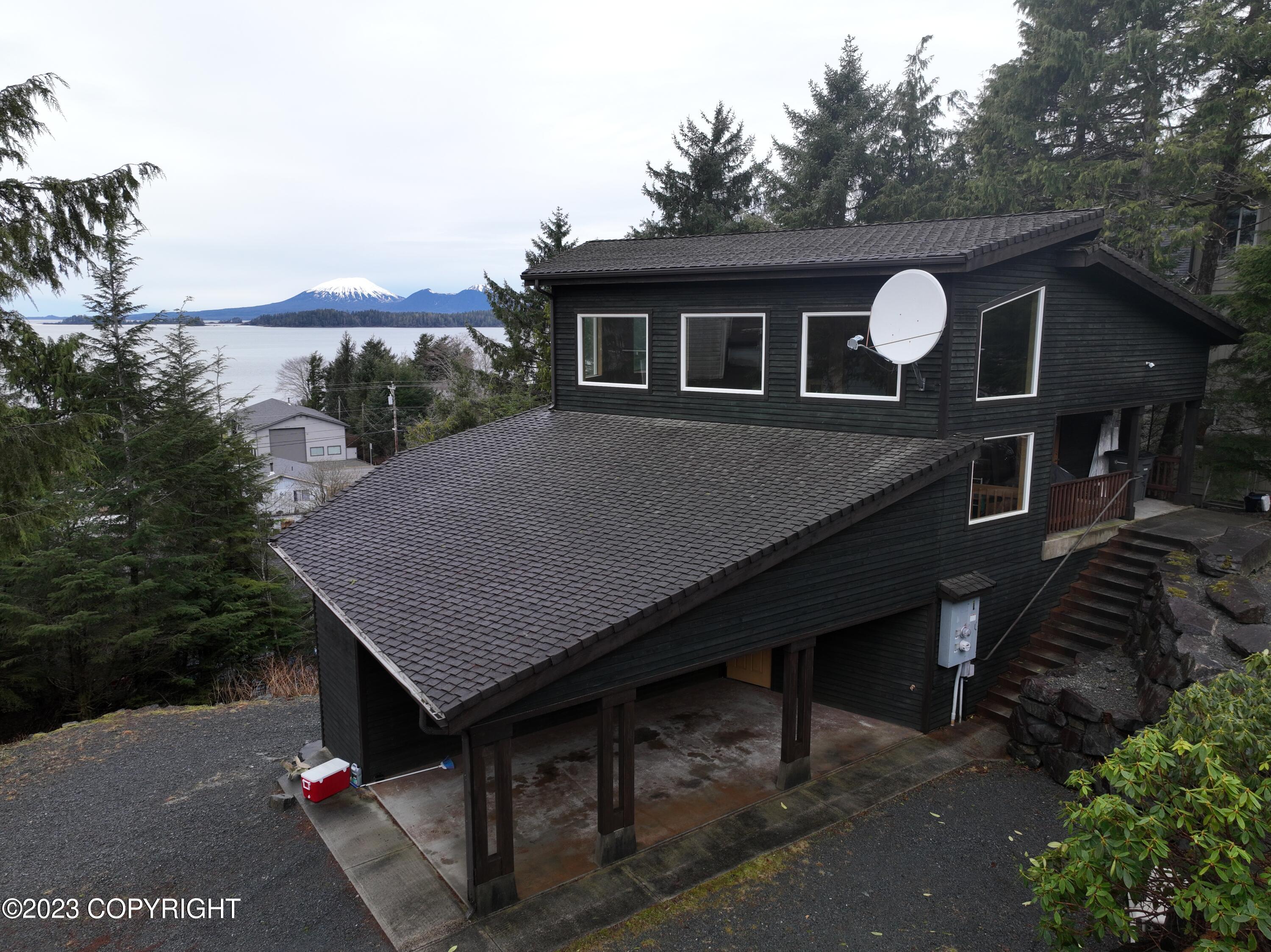 116 Darrin Drive Property Photo 2