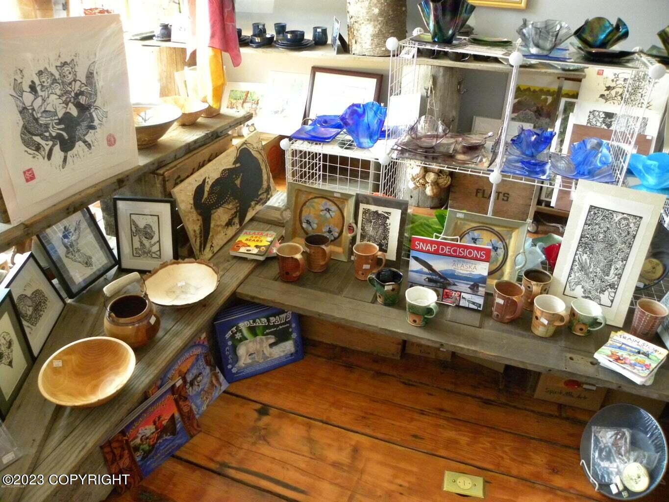 L3 B3 Main Street Property Photo 6