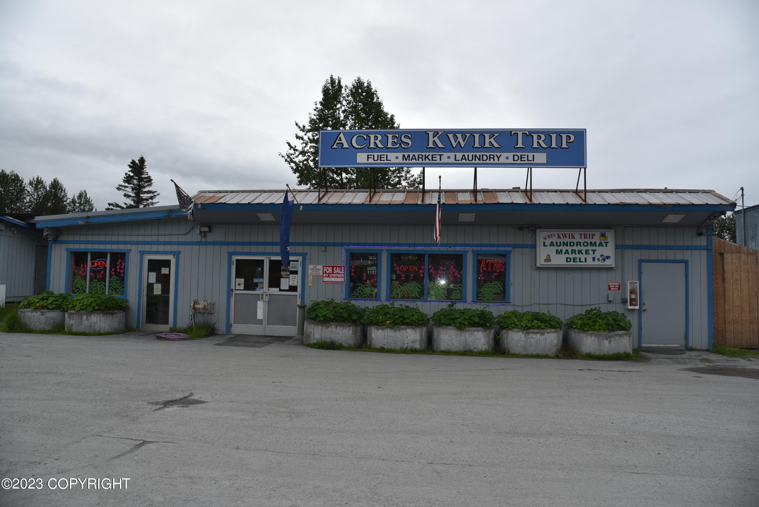 1860 Richardson Highway Property Photo 4