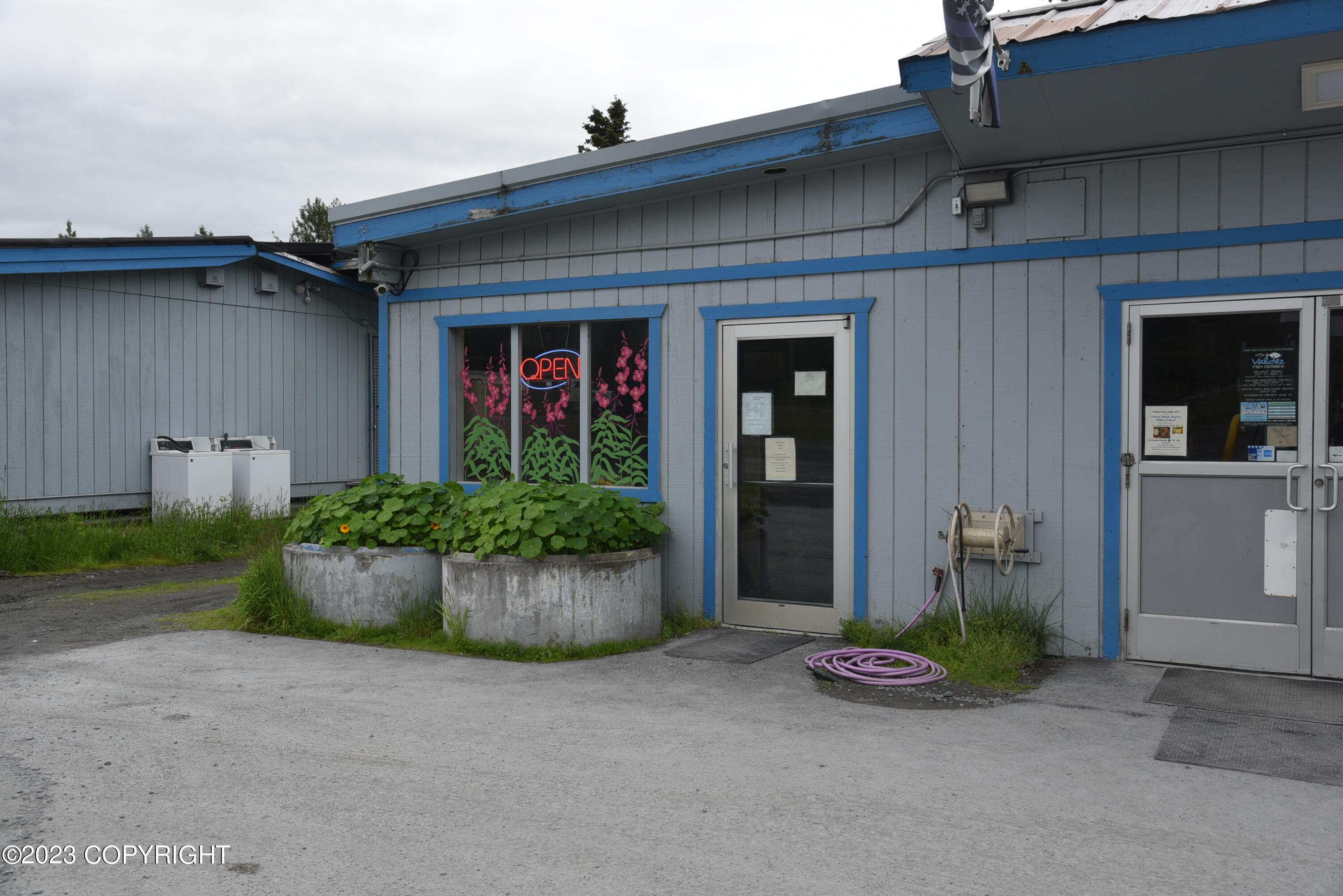 1860 Richardson Highway Property Photo 6