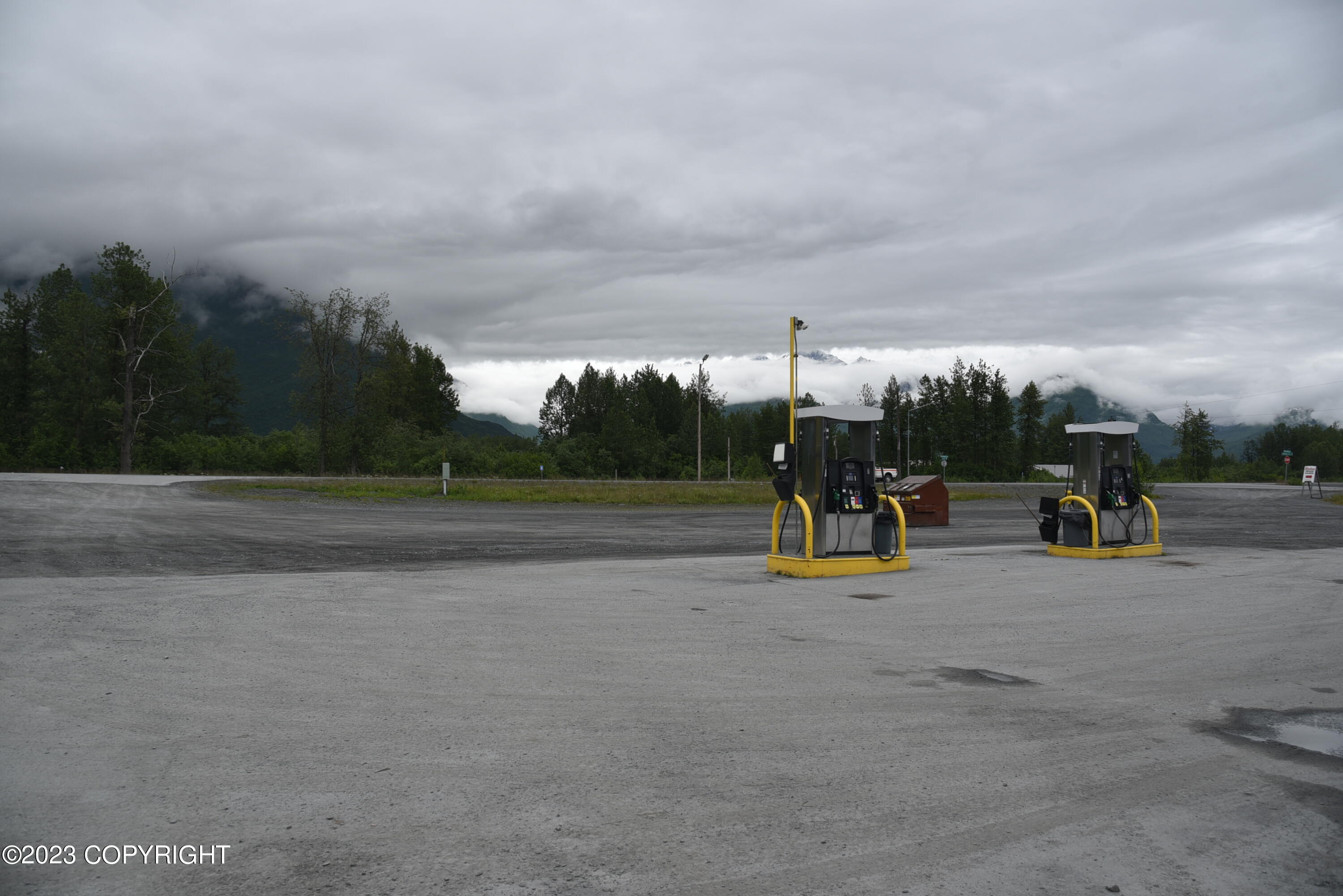 1860 Richardson Highway Property Photo 11