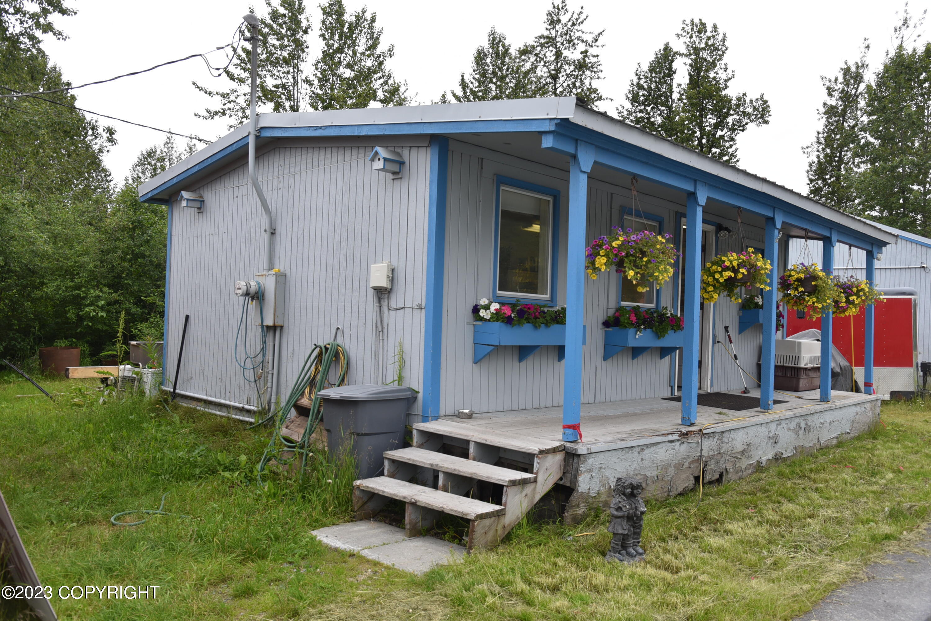 1860 Richardson Highway Property Photo 13