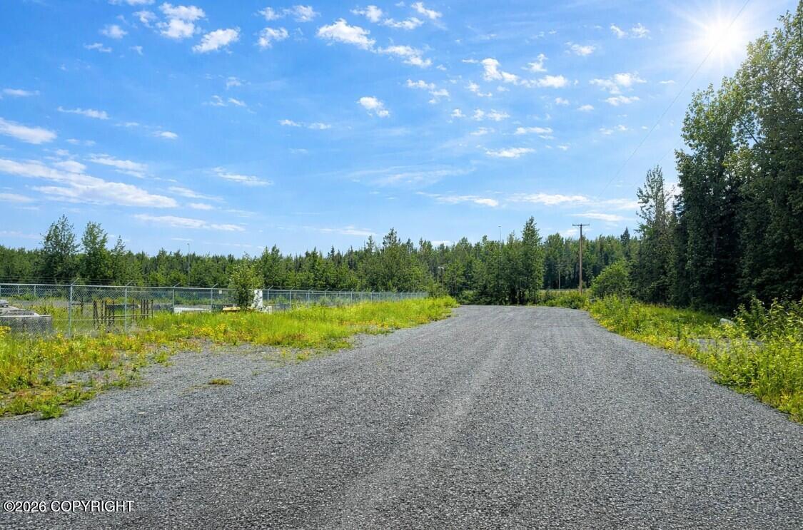 100 Glacier Loop Road Property Photo 5