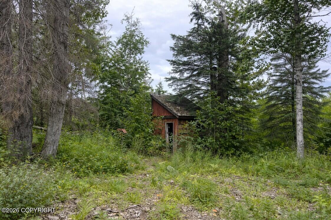100 Glacier Loop Road Property Photo 10