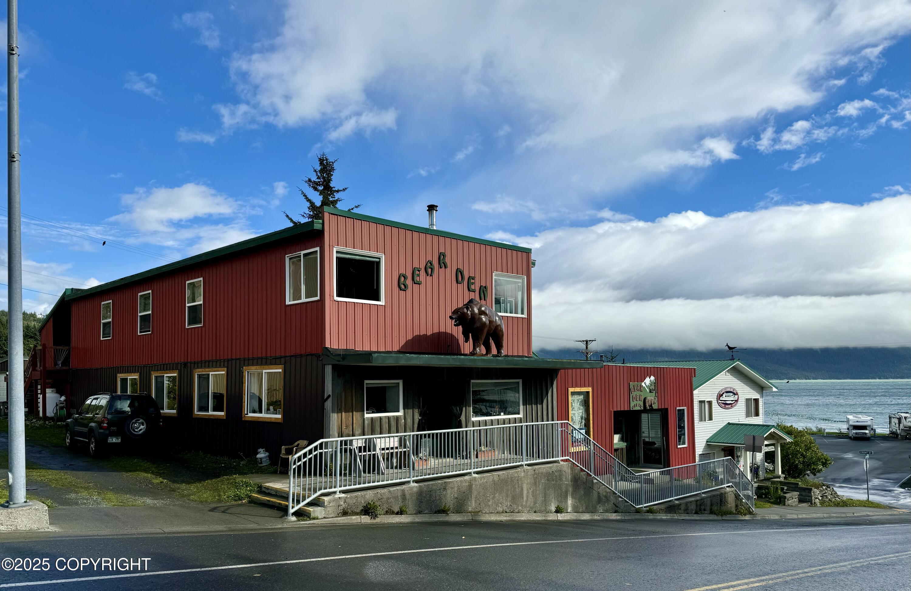 8 Main Street Property Photo 1