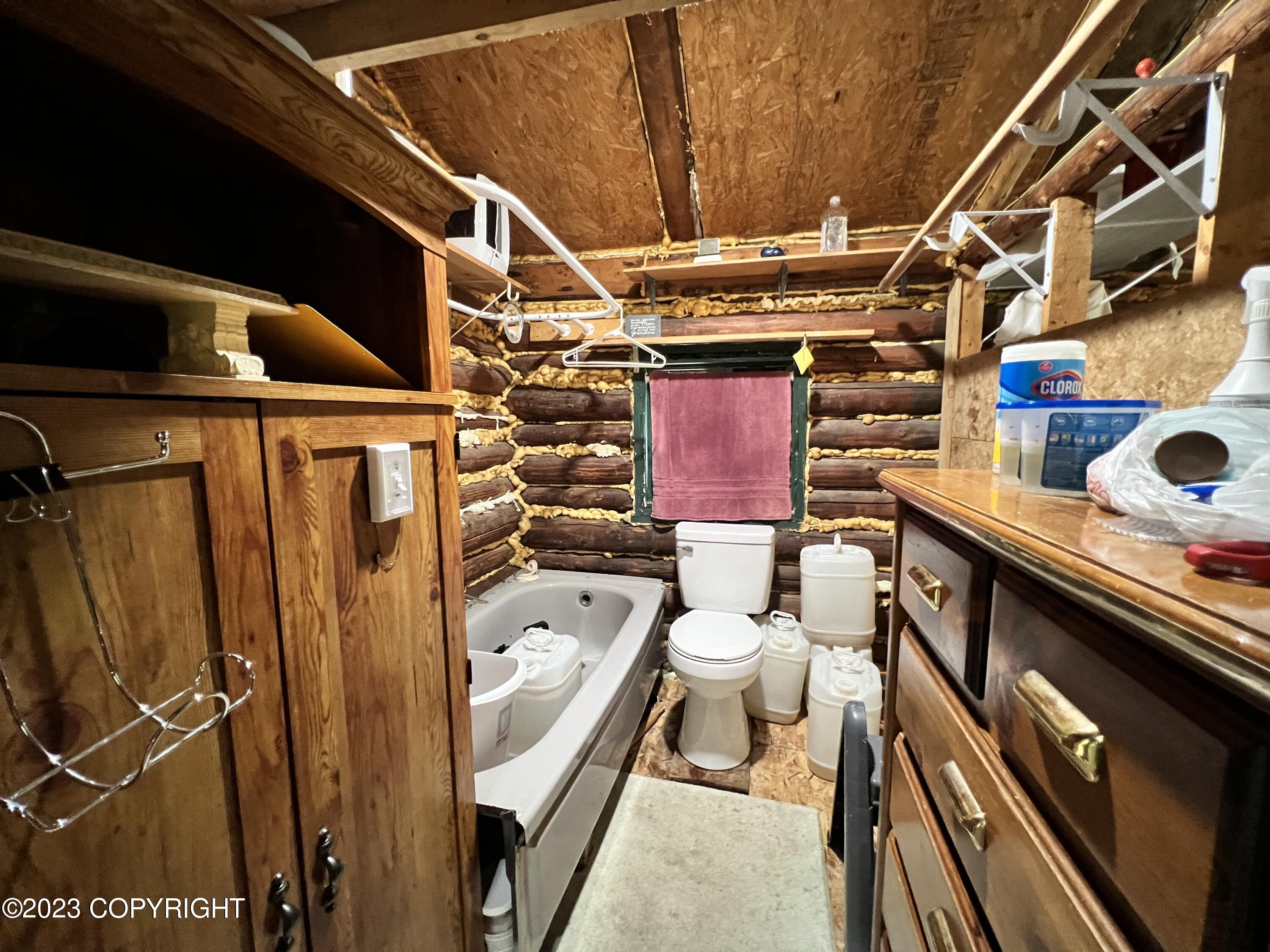 51927 S Caswell Loop Property Photo 10