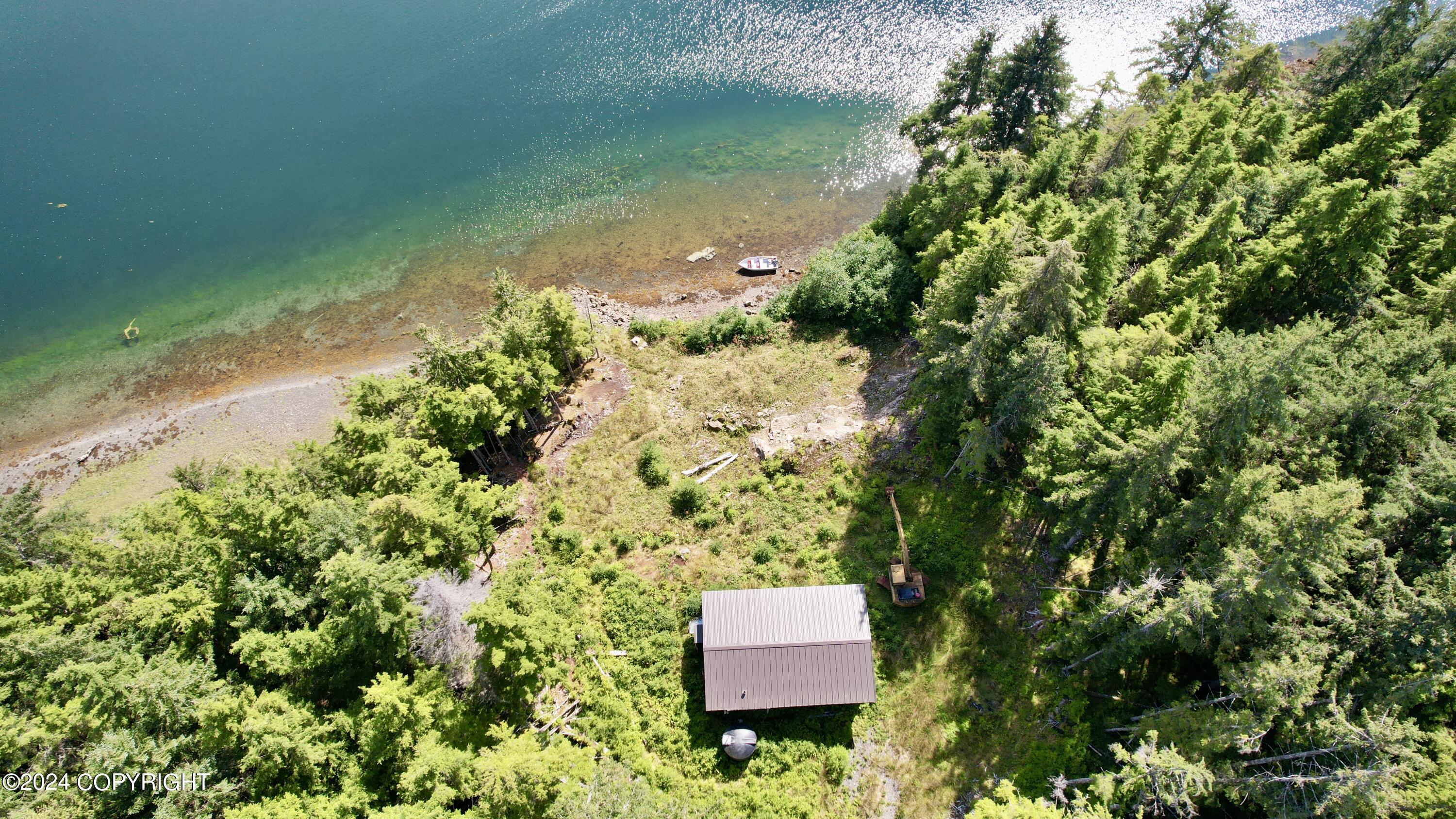 L6b7 Coffman Cove Property Photo 3