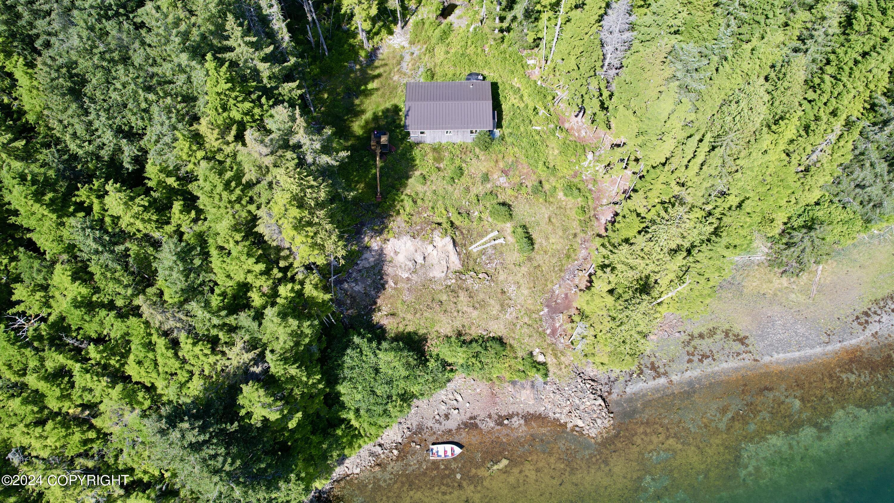 L6b7 Coffman Cove Property Photo 4
