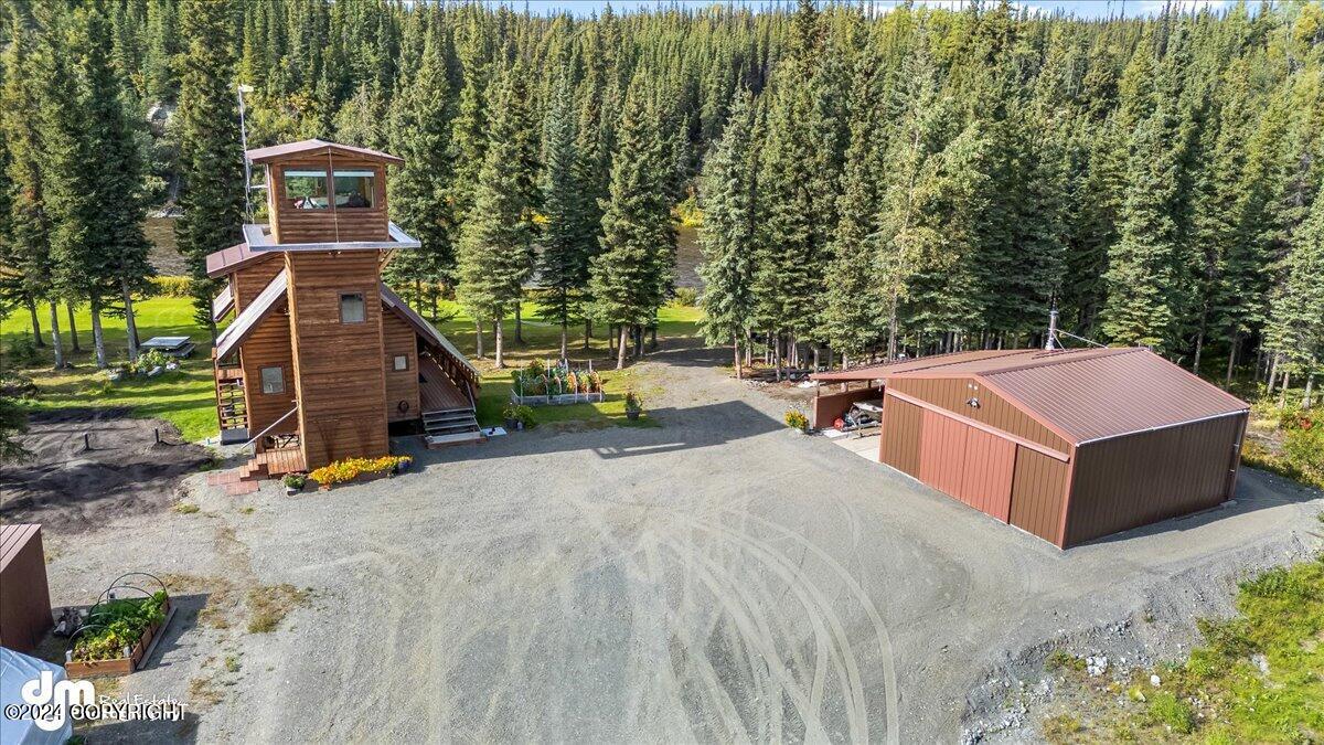 L8/9 Gulkana River Property Photo 1