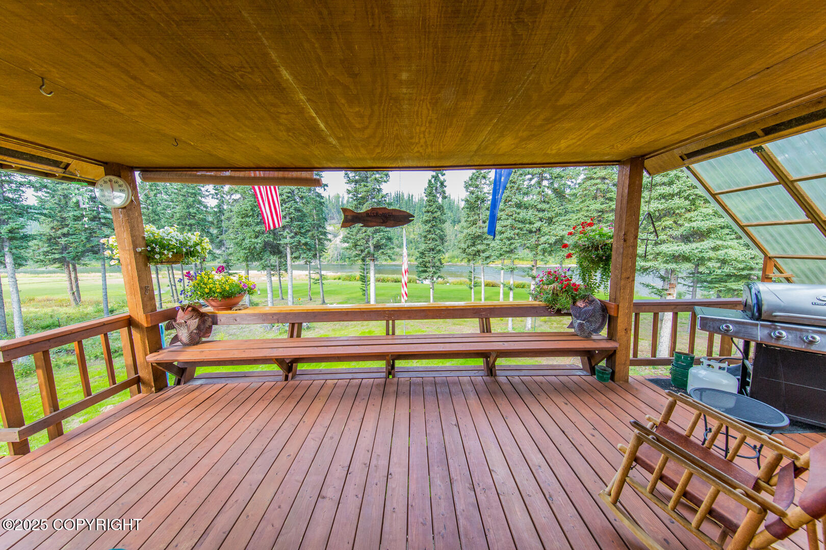 L8/9 Gulkana River Property Photo 8