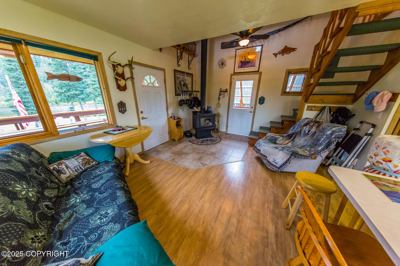 L8/9 Gulkana River Property Photo 14