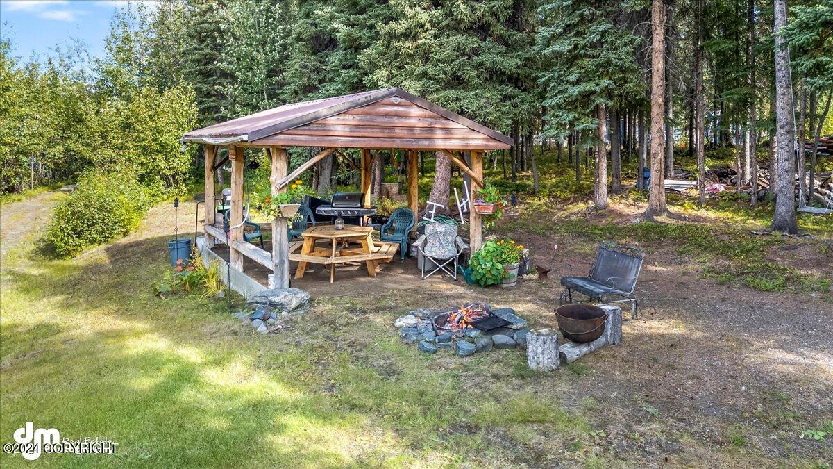 L8/9 Gulkana River Property Photo 29