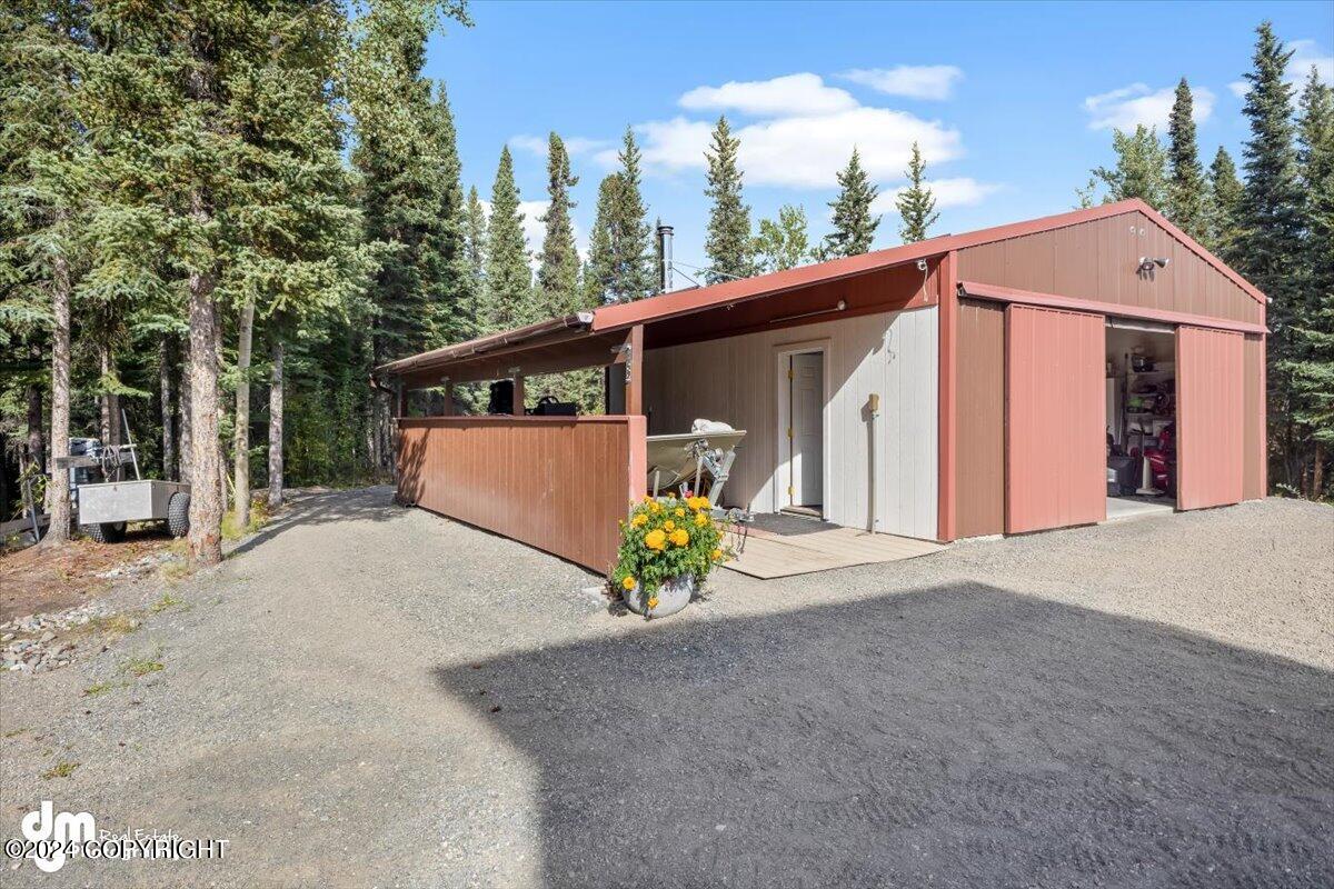 L8/9 Gulkana River Property Photo 41