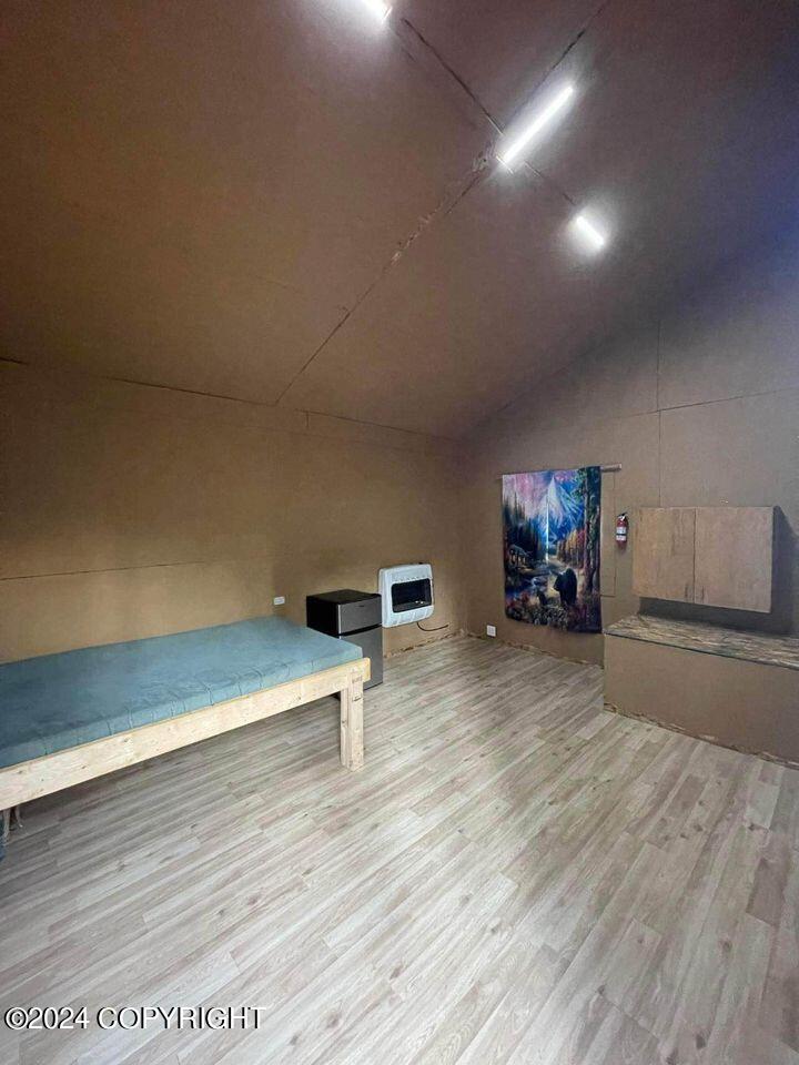 L3b9 Hanus Road Property Photo 2