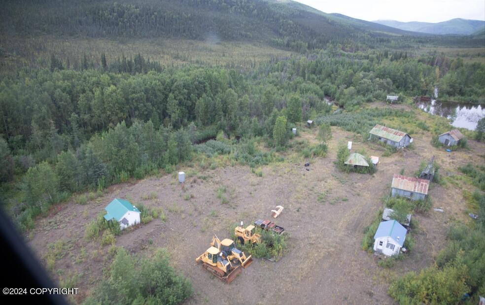 000 No Road Property Photo 10