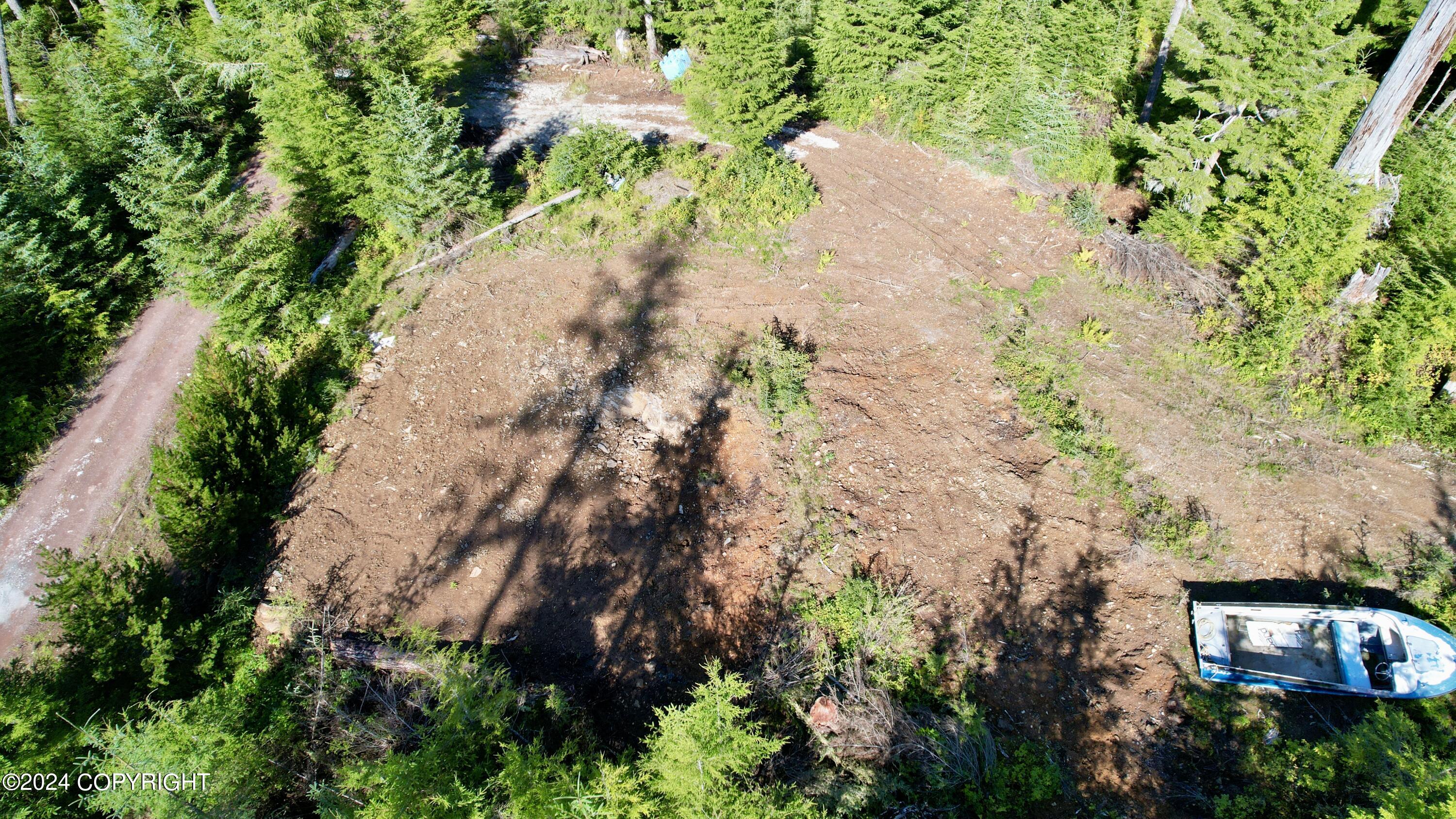 L5b4 Gutchi Cove Property Photo 7