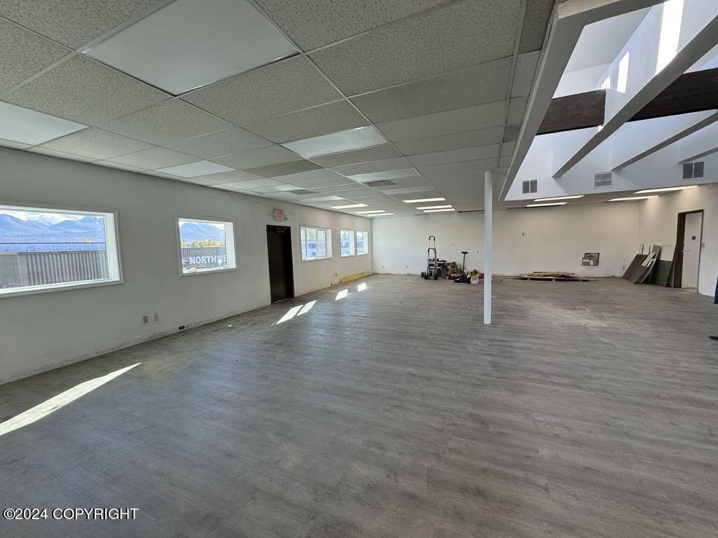 6957 Old Seward Highway Property Photo 9