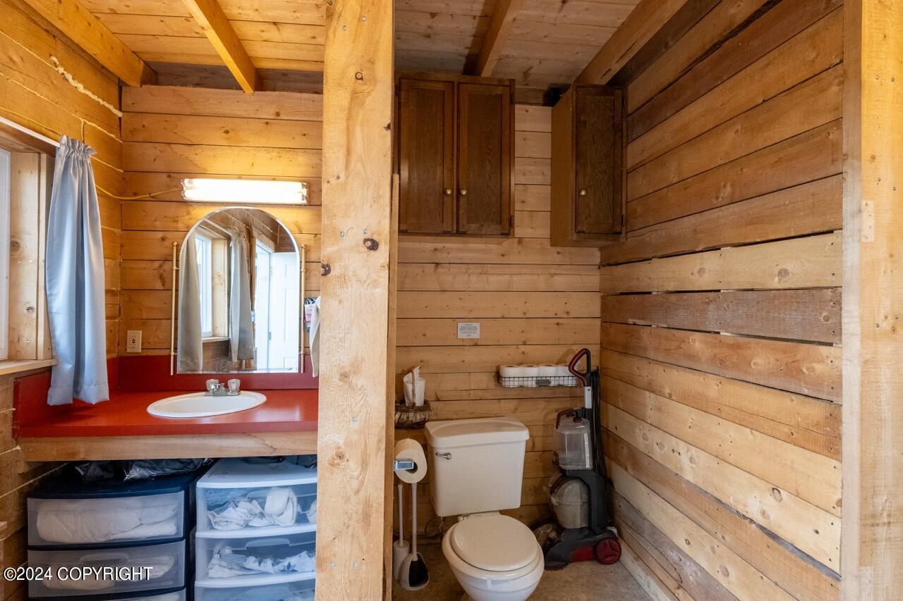 65449 Lingonberry Road Property Photo 62