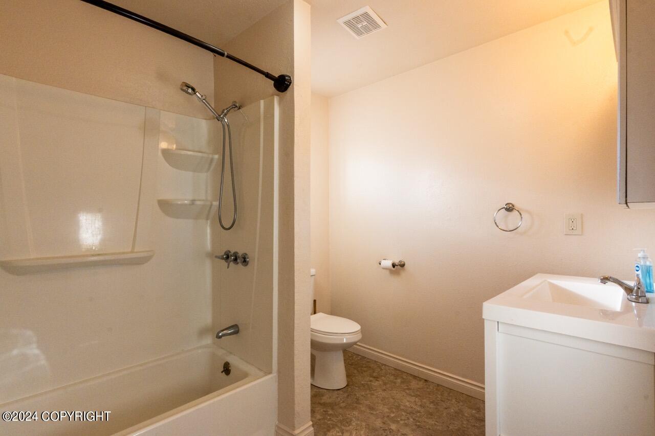 65449 Lingonberry Road Property Photo 25