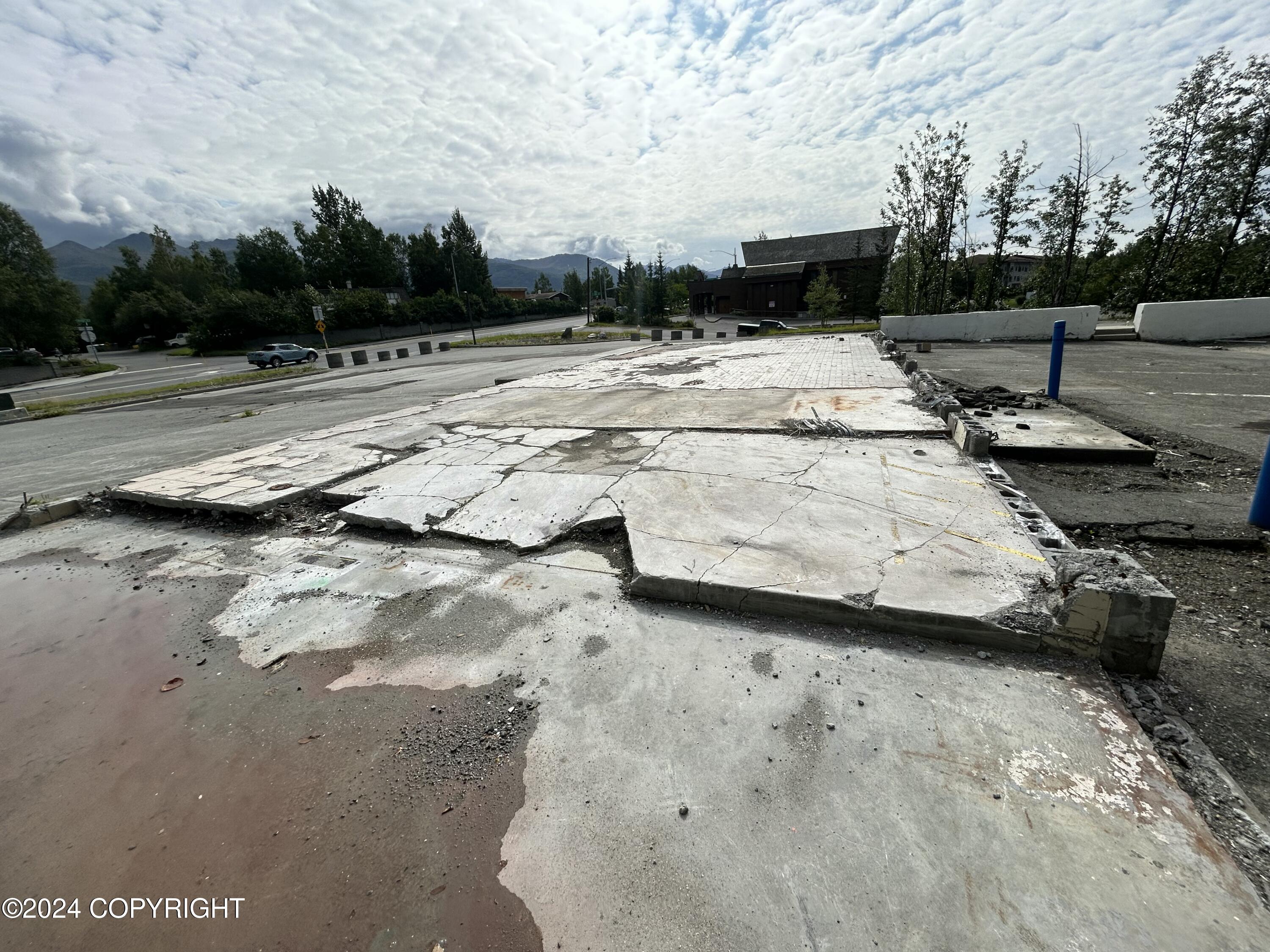 1900 Muldoon Road Property Photo 12