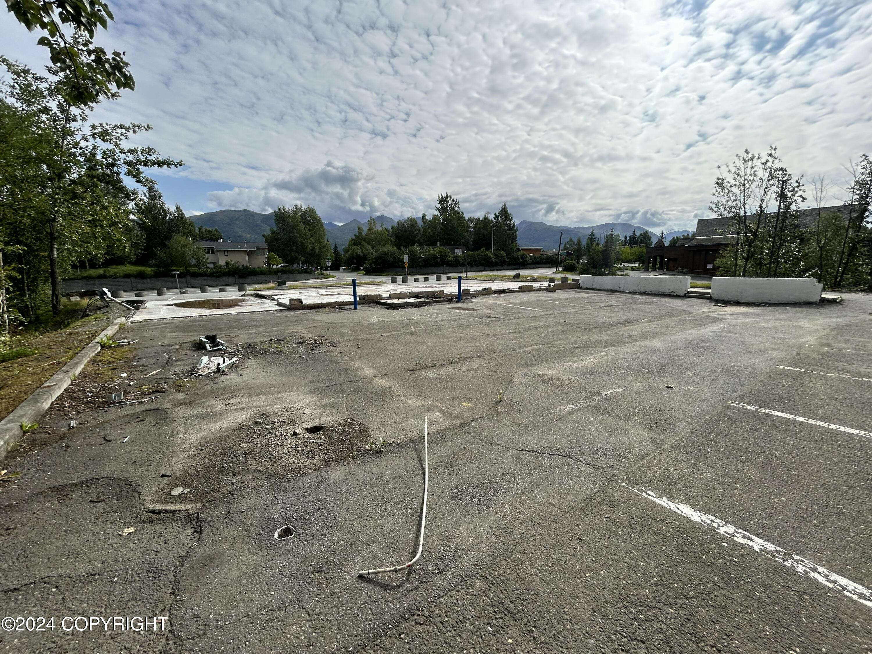 1900 Muldoon Road Property Photo 14
