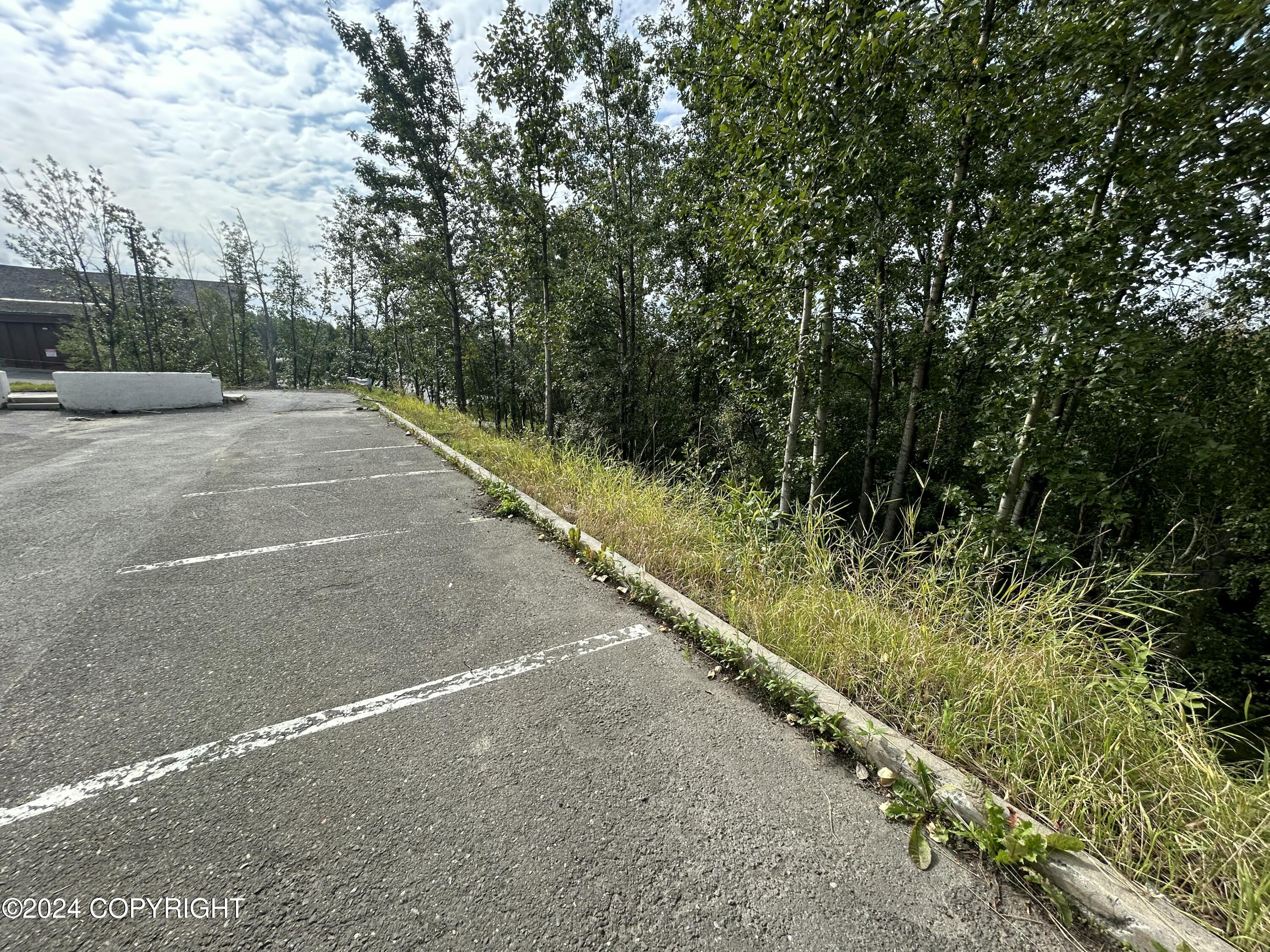 1900 Muldoon Road Property Photo 16