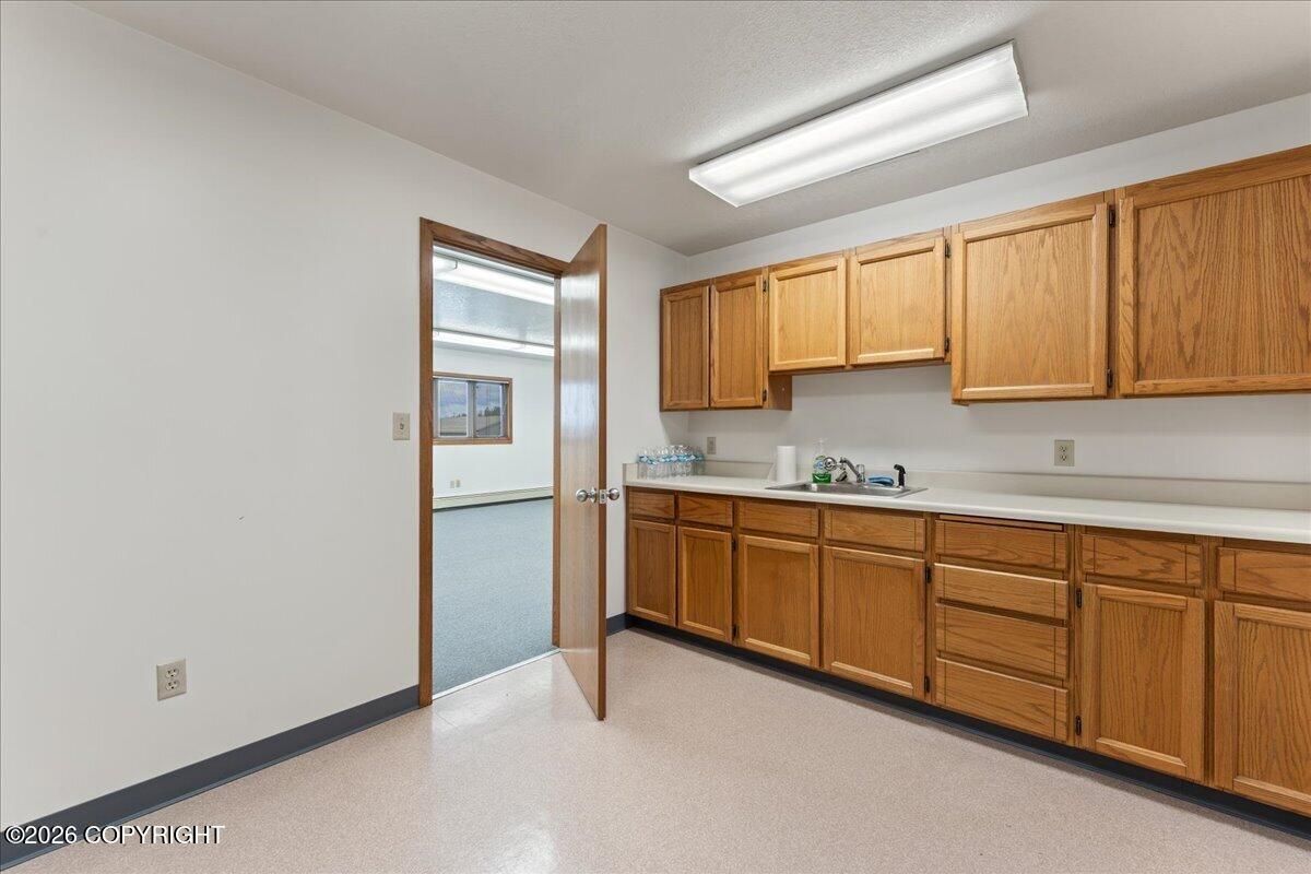 980 Deere Street Property Photo 21
