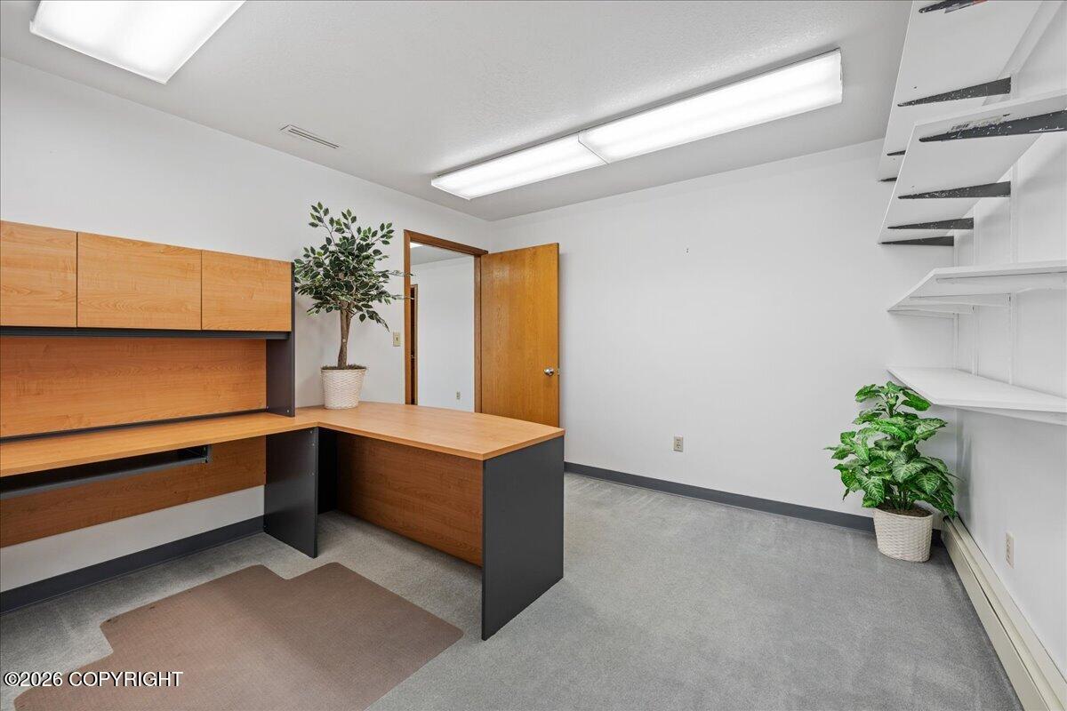 980 Deere Street Property Photo 26