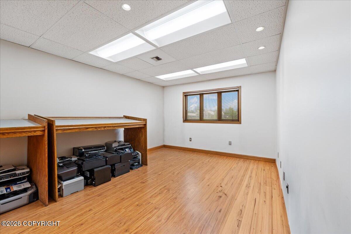 980 Deere Street Property Photo 27