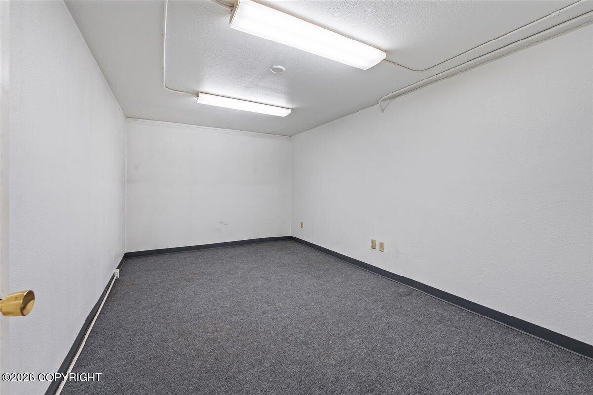 980 Deere Street Property Photo 44