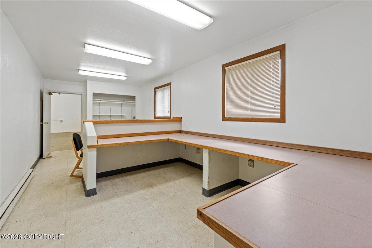 980 Deere Street Property Photo 49
