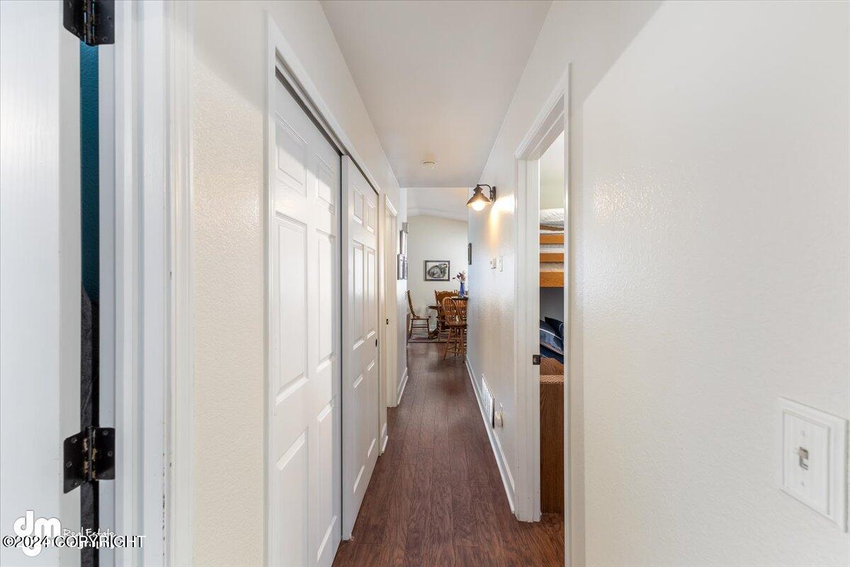 937 W Auklet Avenue Property Photo 21