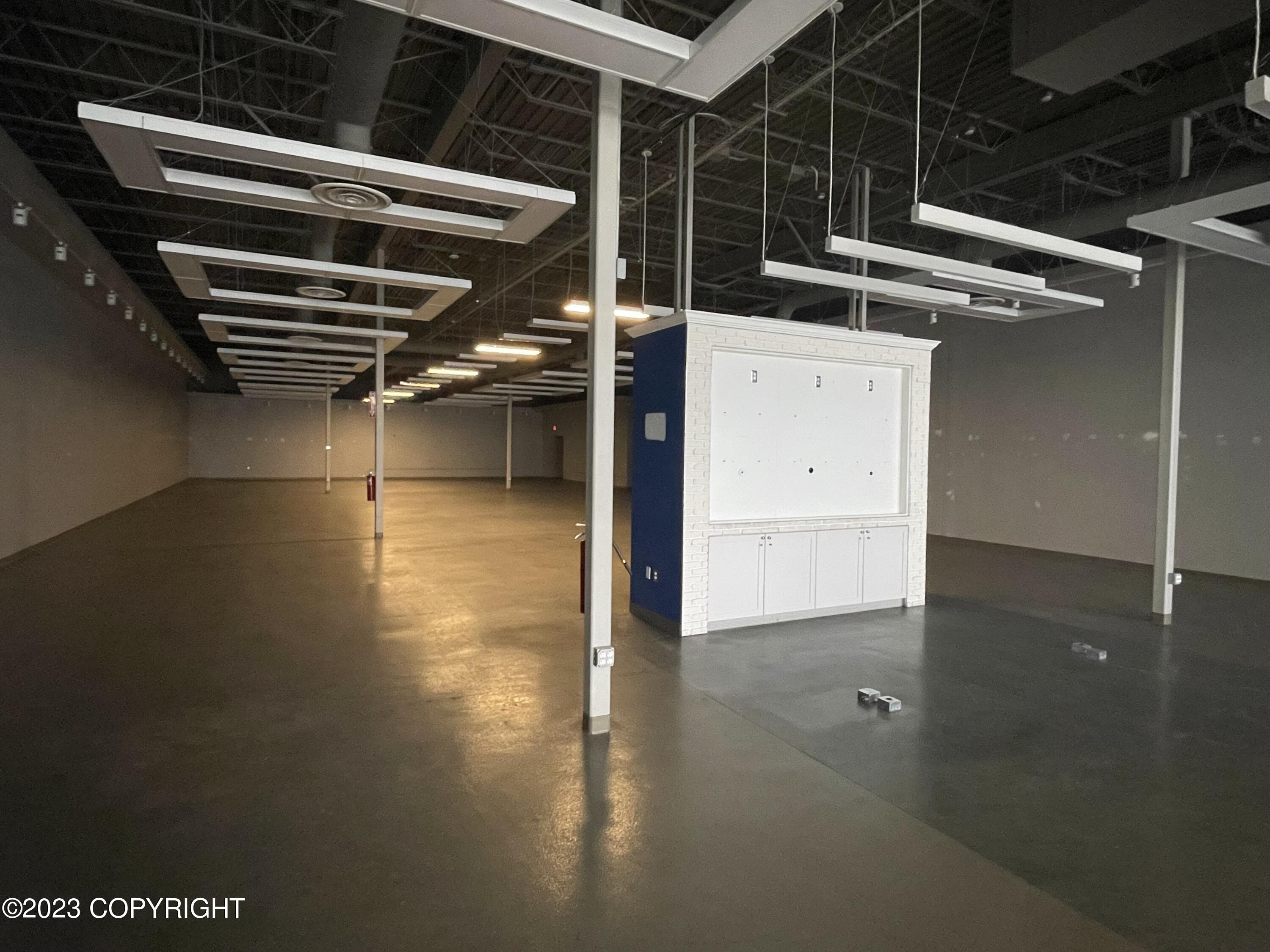 901 E Dimond Boulevard #e Property Photo 8