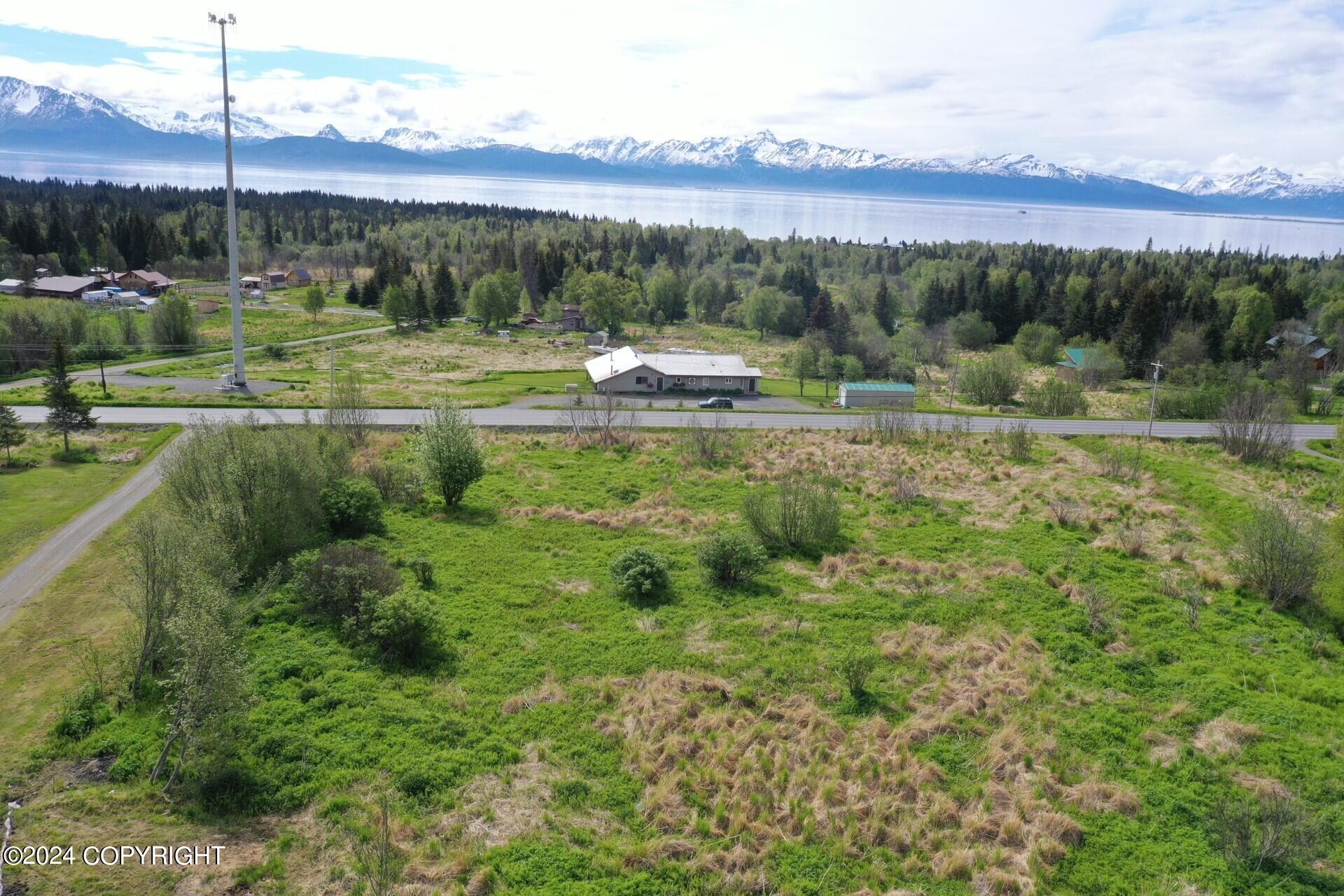 57396 E End Road Property Photo 6